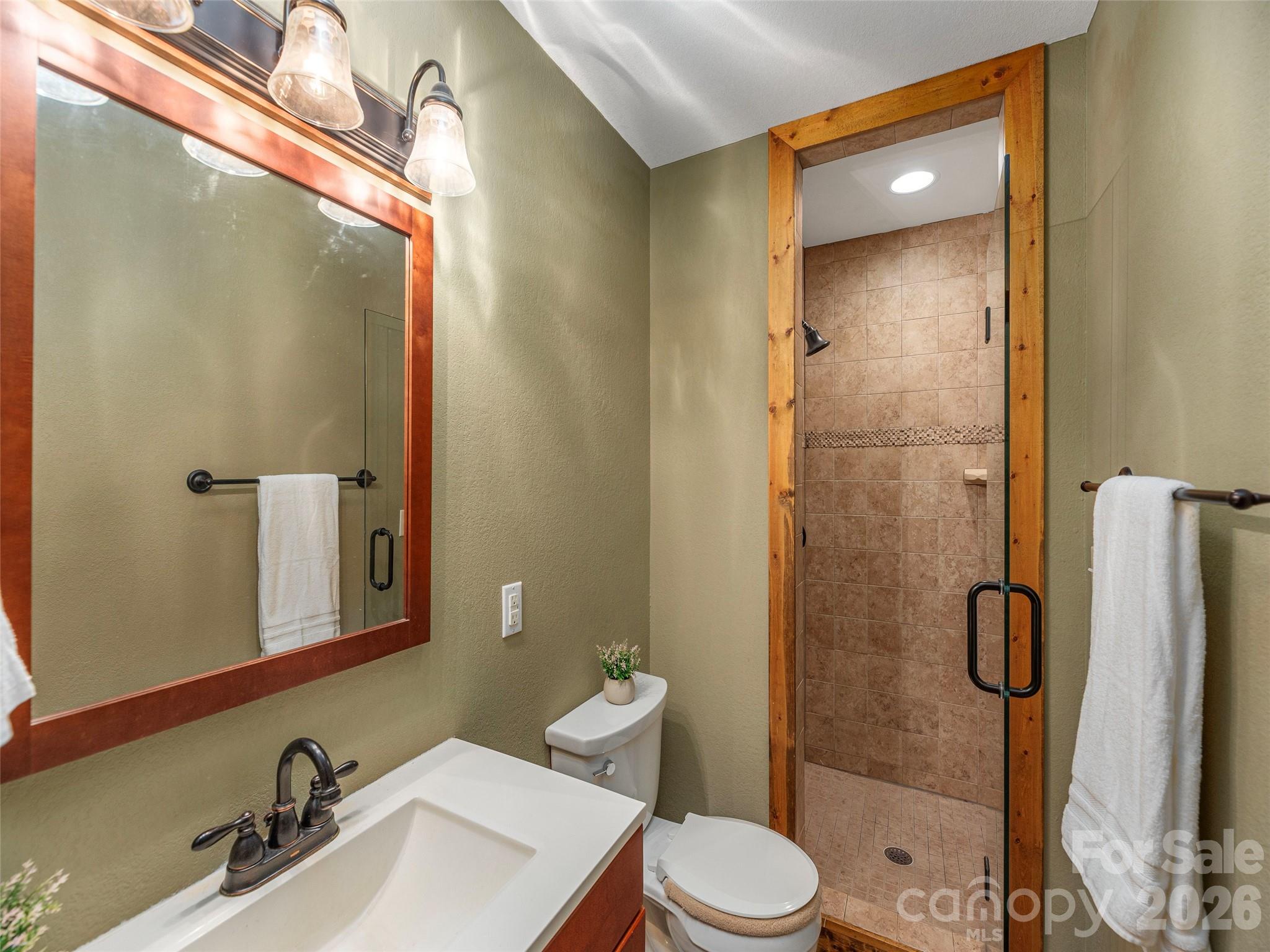 27 Little Roundtop Road Property Photo 16