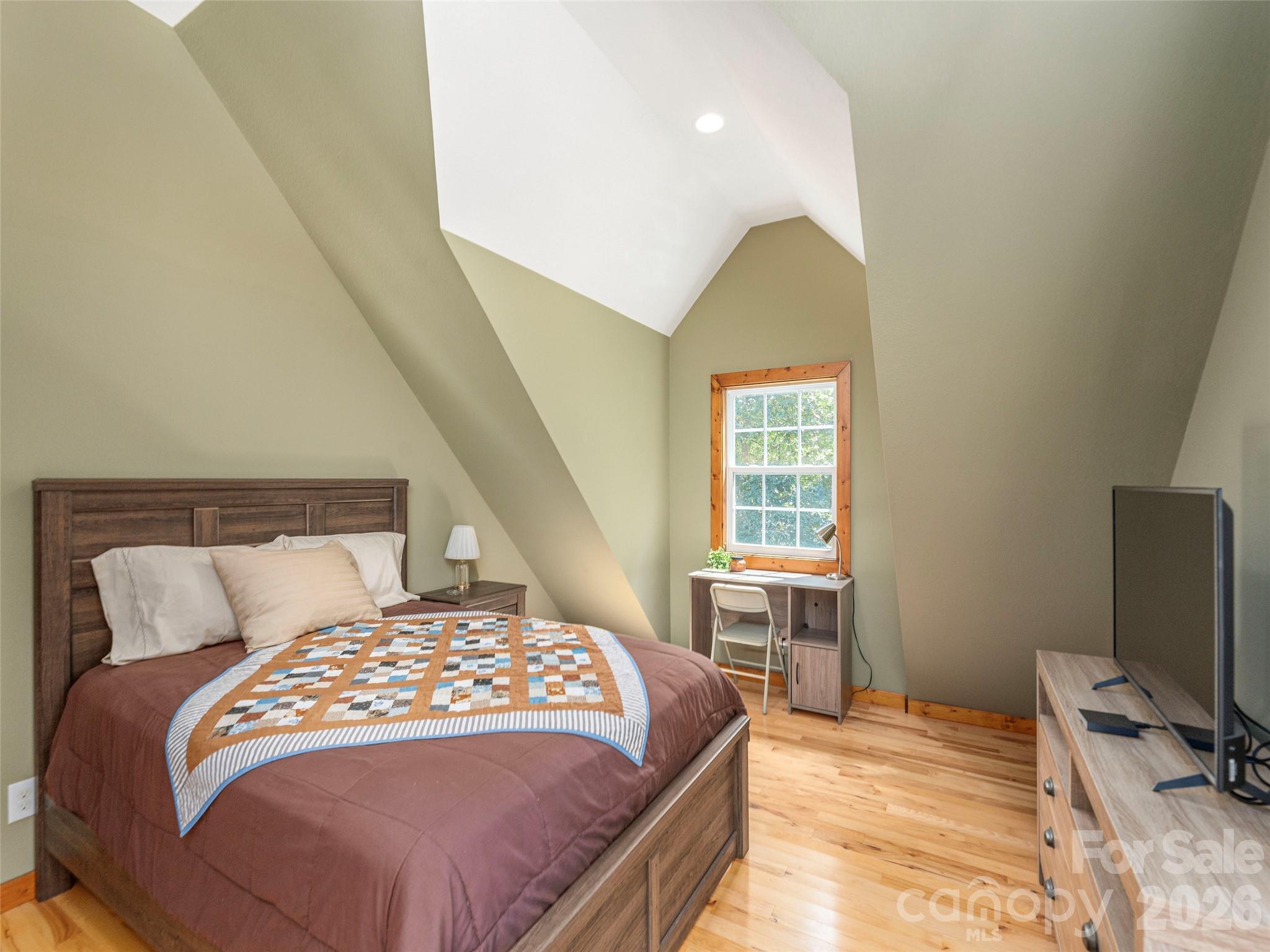 27 Little Roundtop Road Property Photo 24