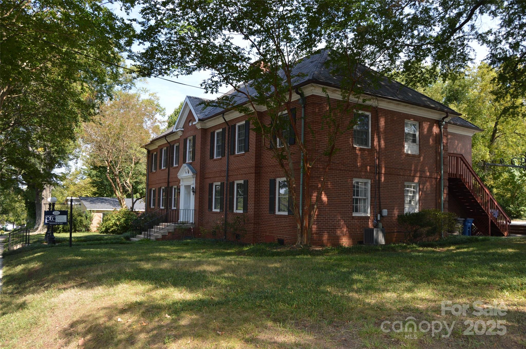 224 Harrill Street Property Photo 42