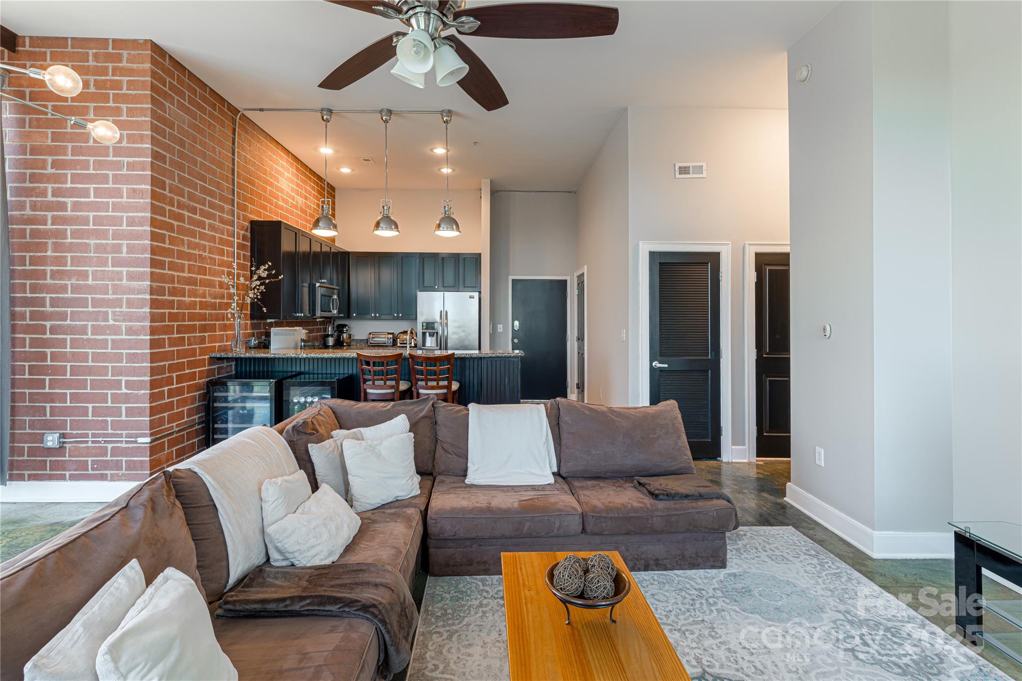 710 W Trade Street 701 Property Photo 4