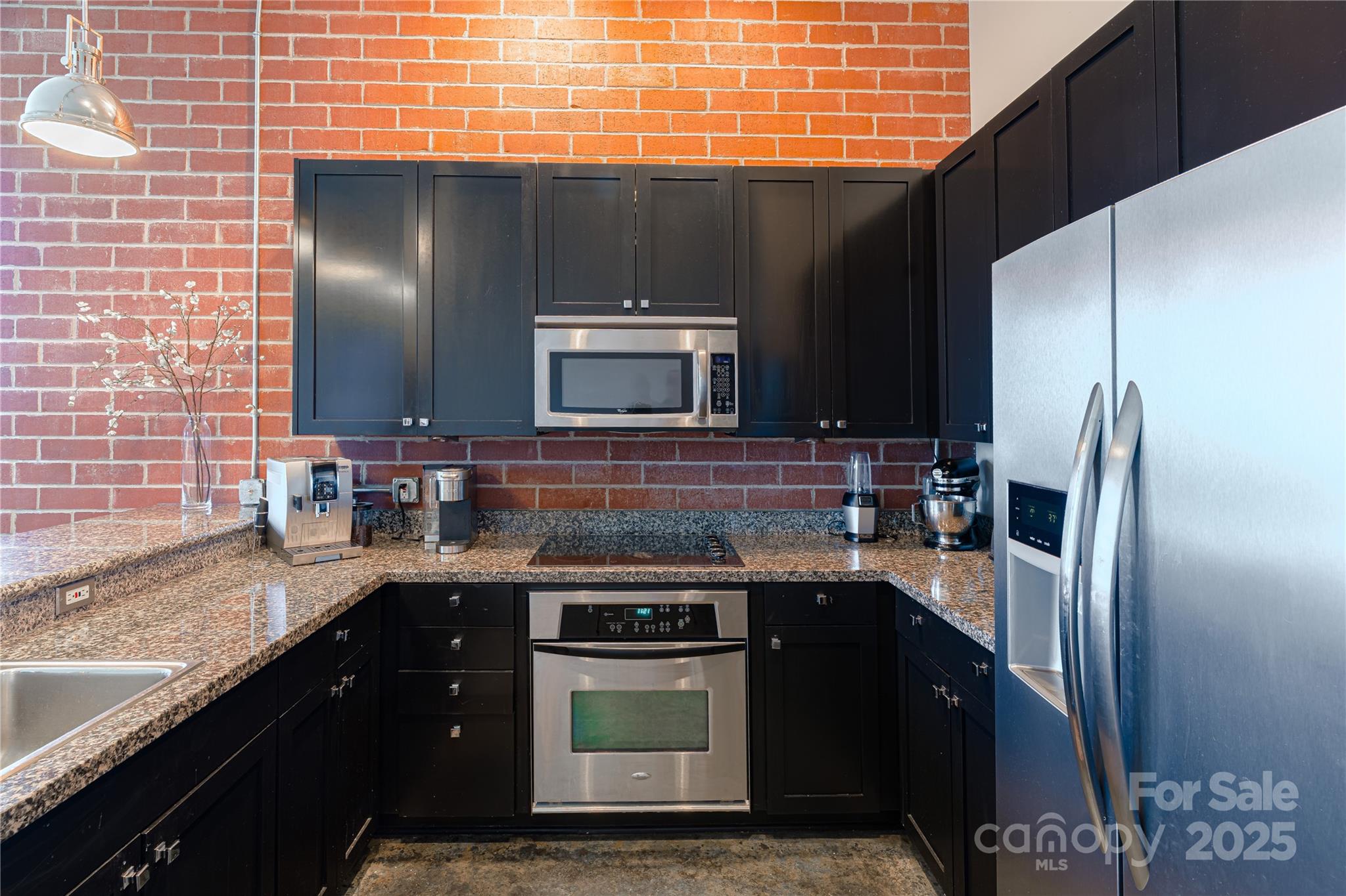 710 W Trade Street 701 Property Photo 8