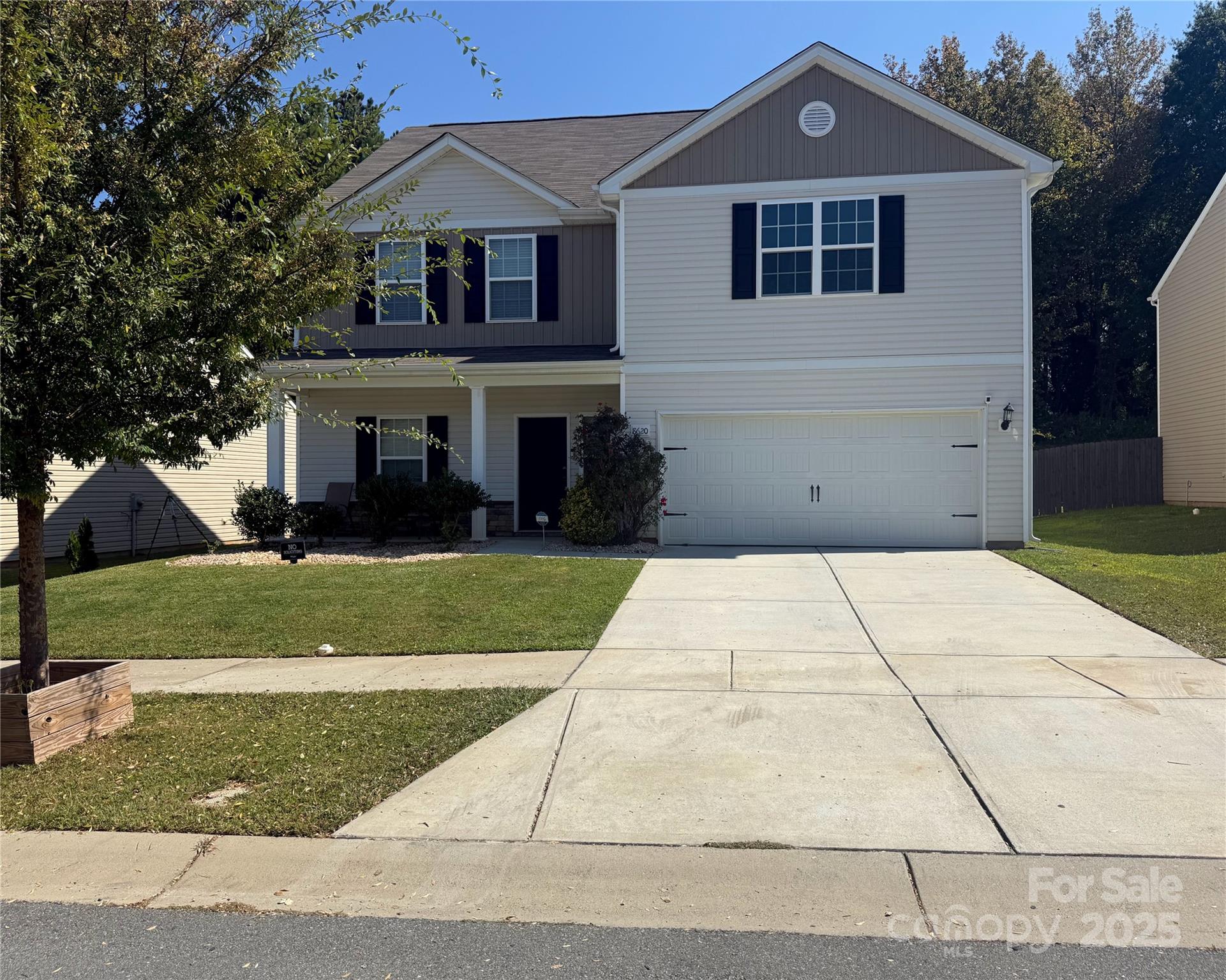 8620 Ballard Hills Court Property Photo 1