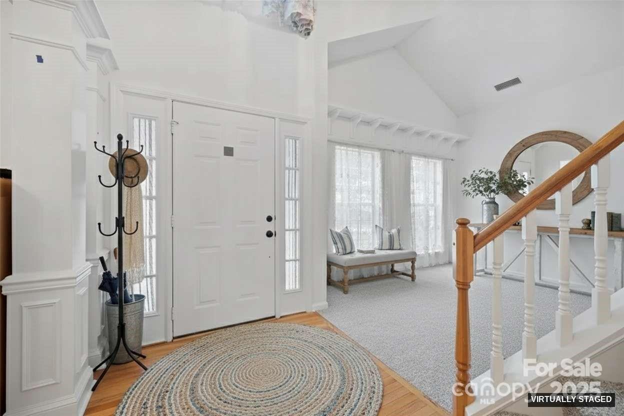 105 Lyman Oak Court Property Photo 4