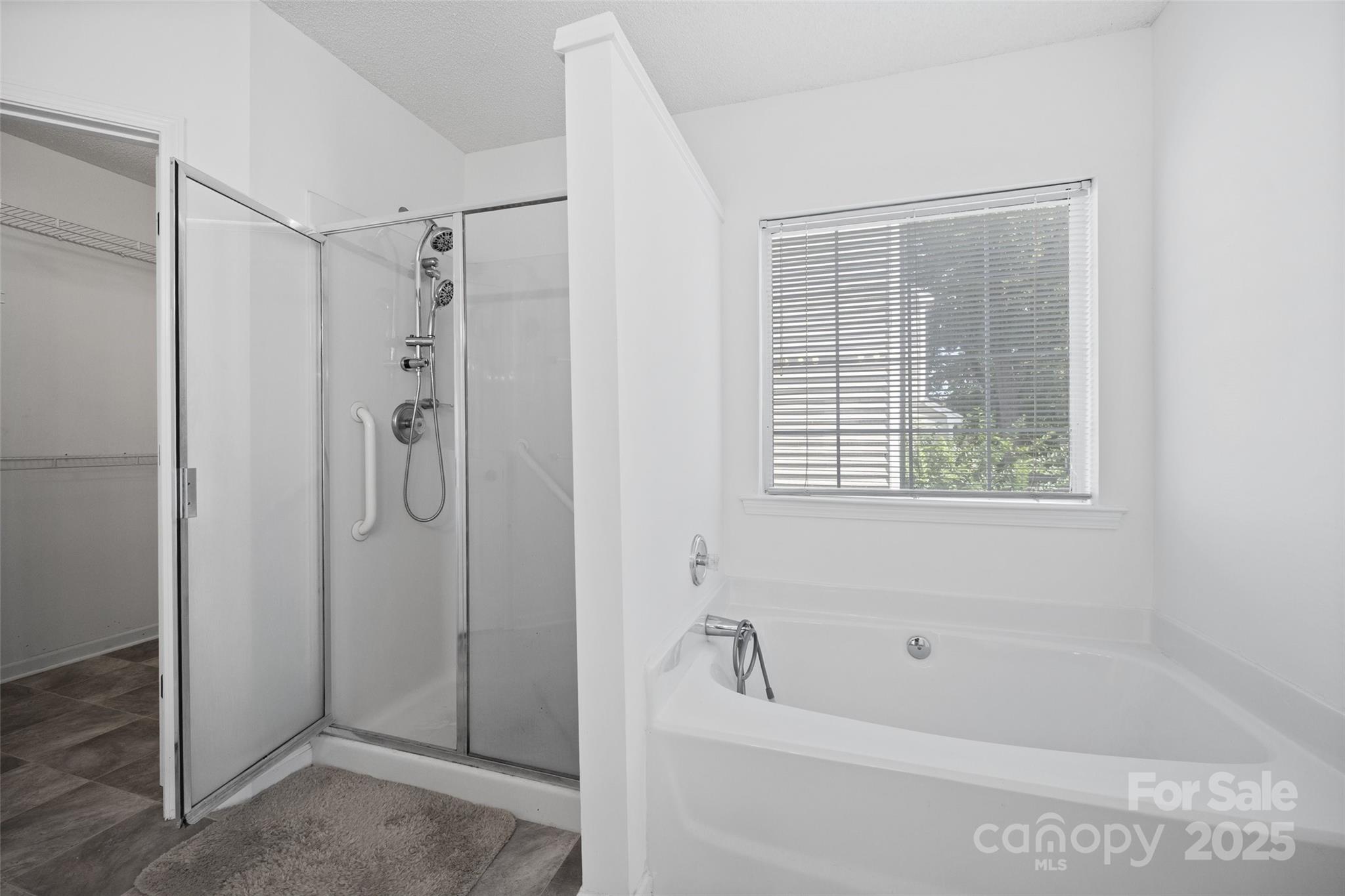105 Lyman Oak Court Property Photo 19
