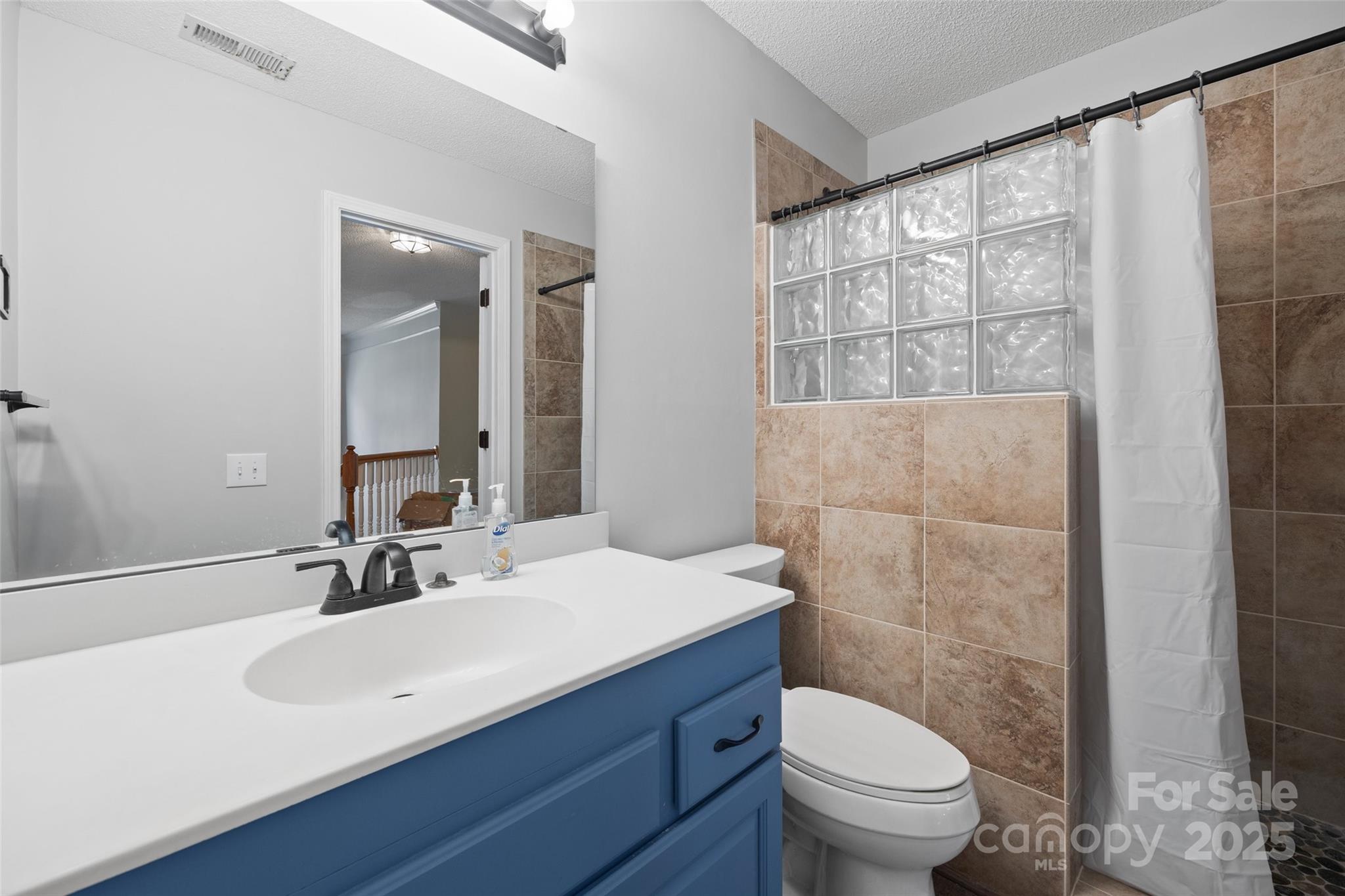 105 Lyman Oak Court Property Photo 23