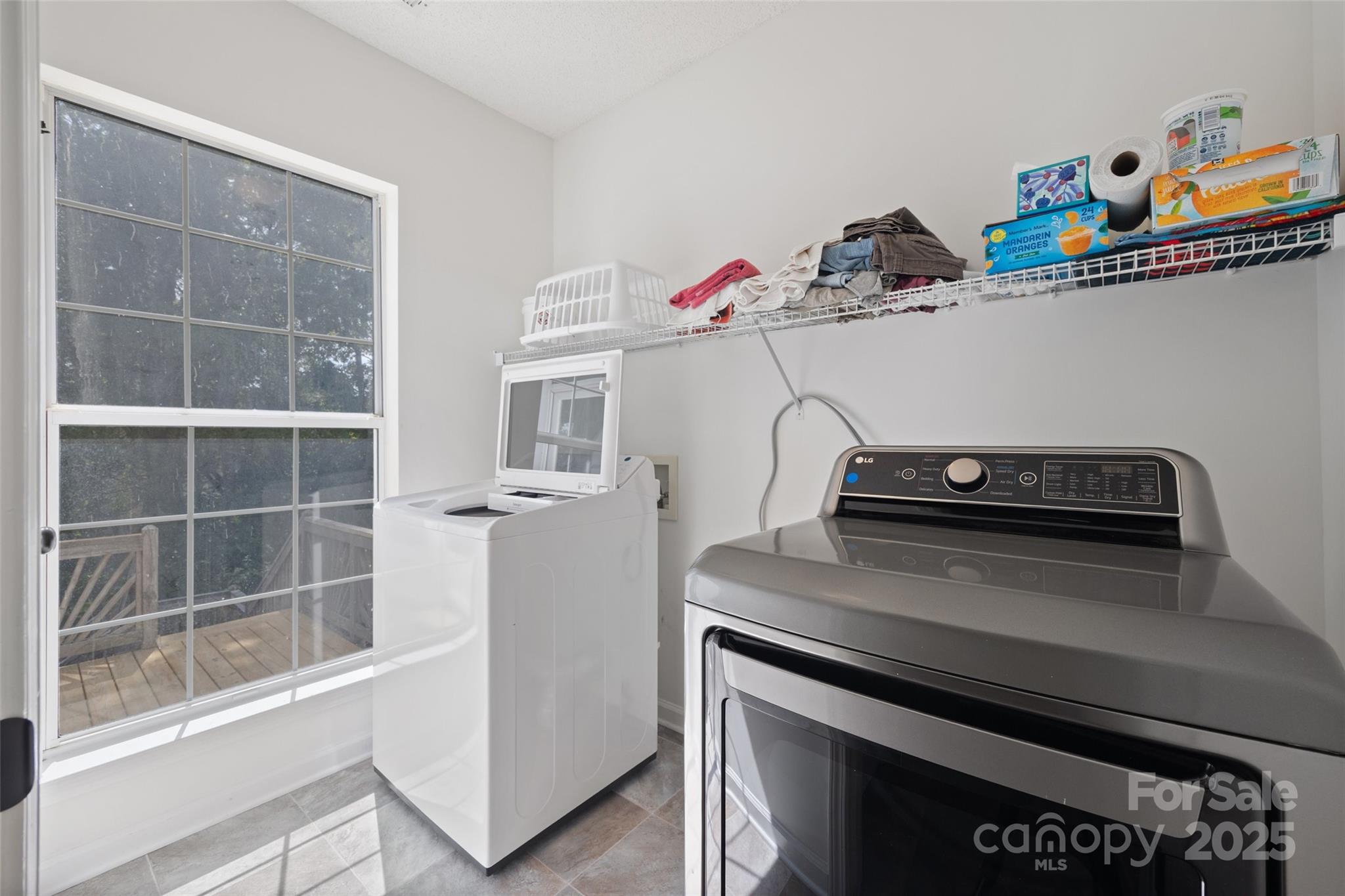 105 Lyman Oak Court Property Photo 25