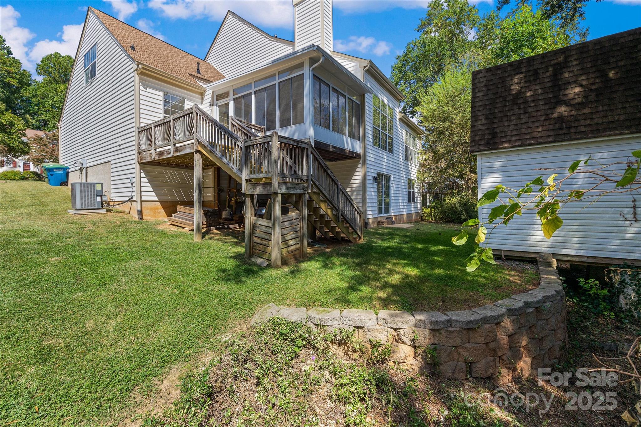 105 Lyman Oak Court Property Photo 29