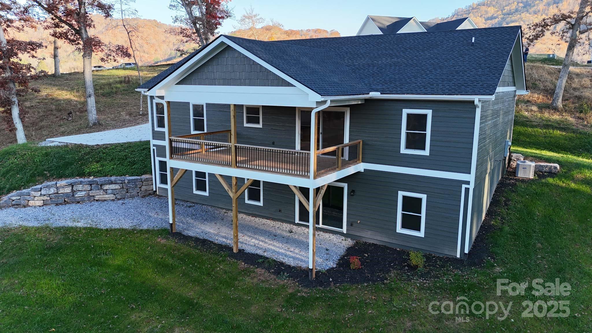 33 Gracie Rose Street Property Photo 1