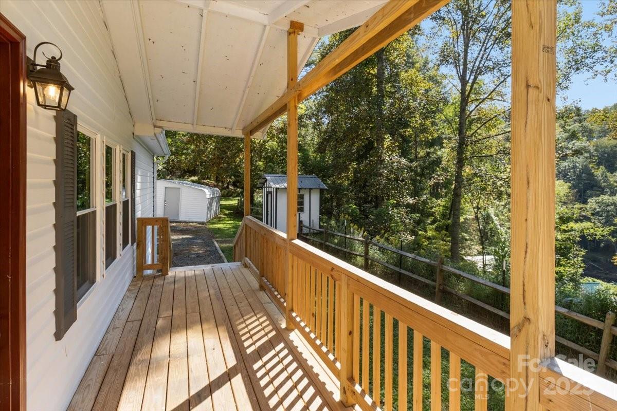 1050 Wyatt Town Road Property Photo 36