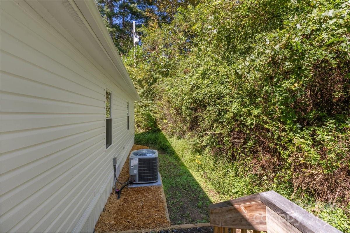 1050 Wyatt Town Road Property Photo 40