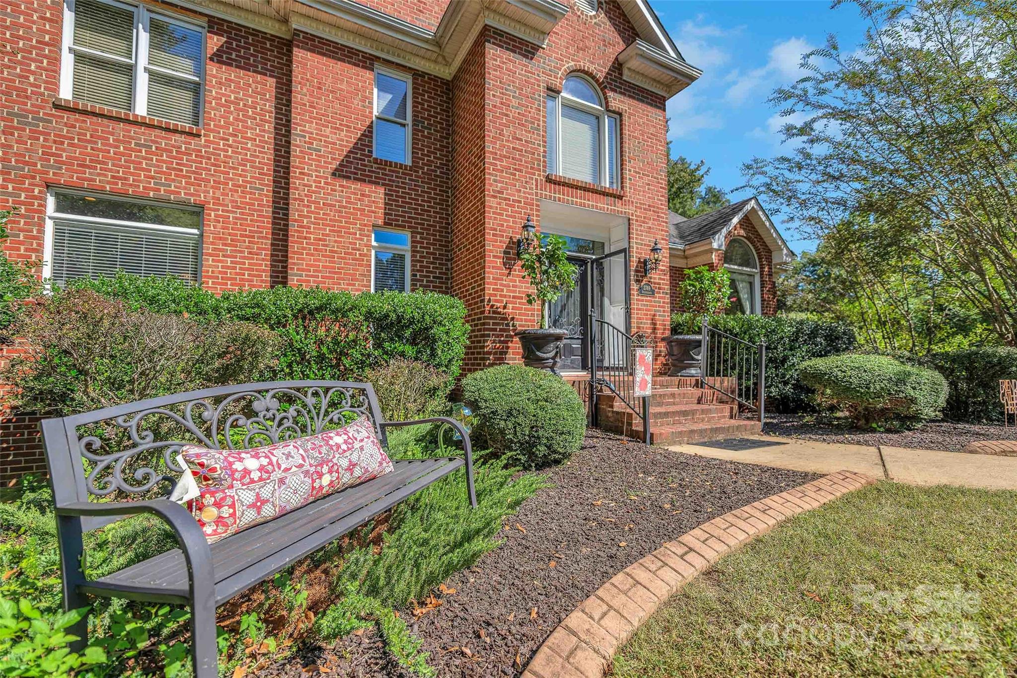 2769 Independence Way Property Photo 8