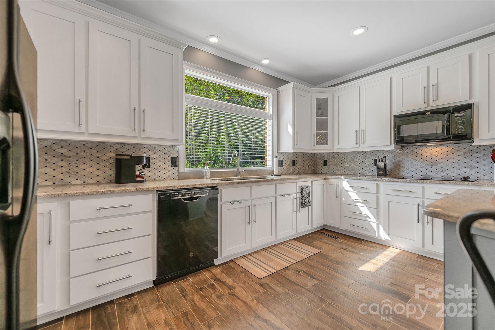 2769 Independence Way Property Photo 15