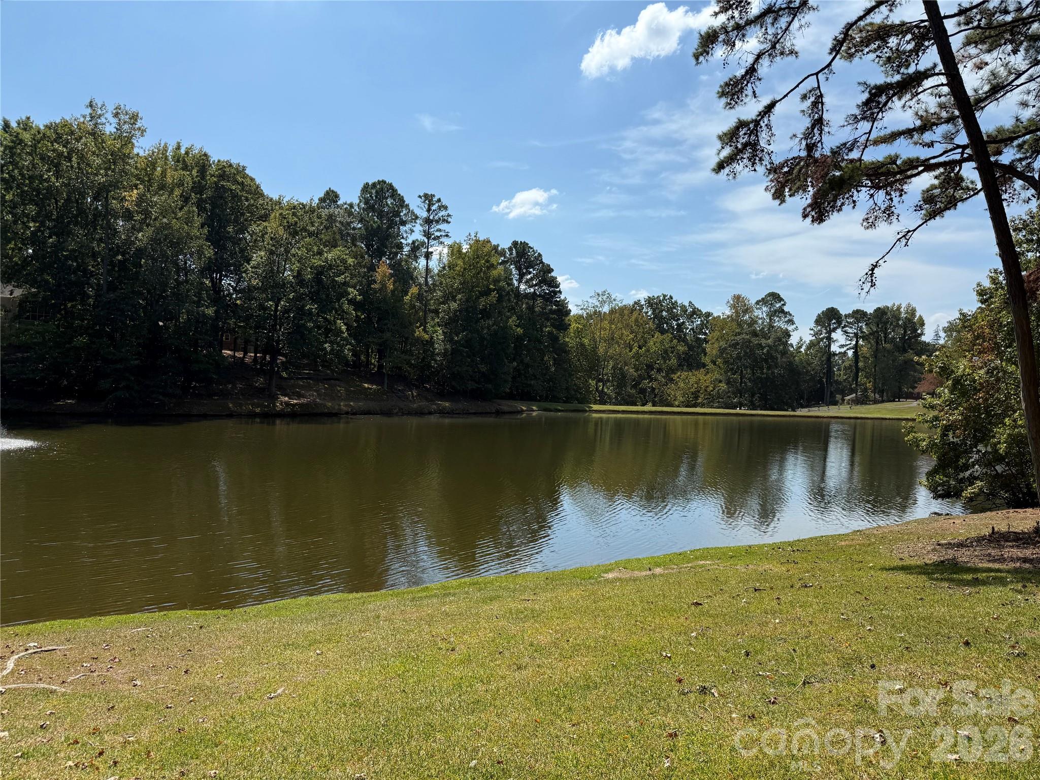 1437 Westmoreland Drive Property Photo 1