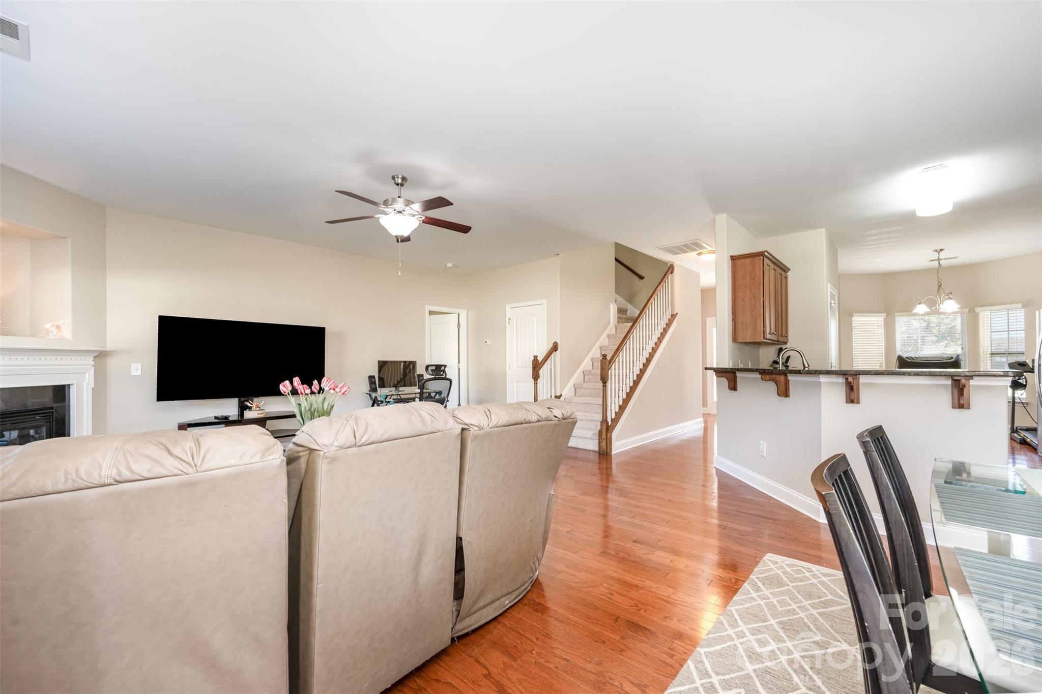 14725 Vaughan Drive Property Photo 8
