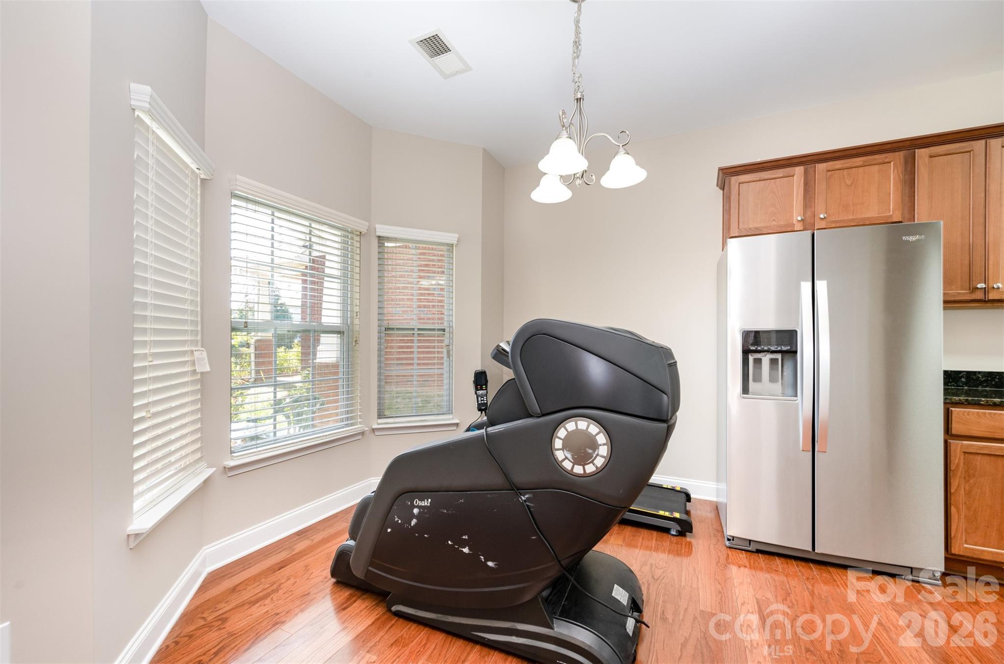 14725 Vaughan Drive Property Photo 10