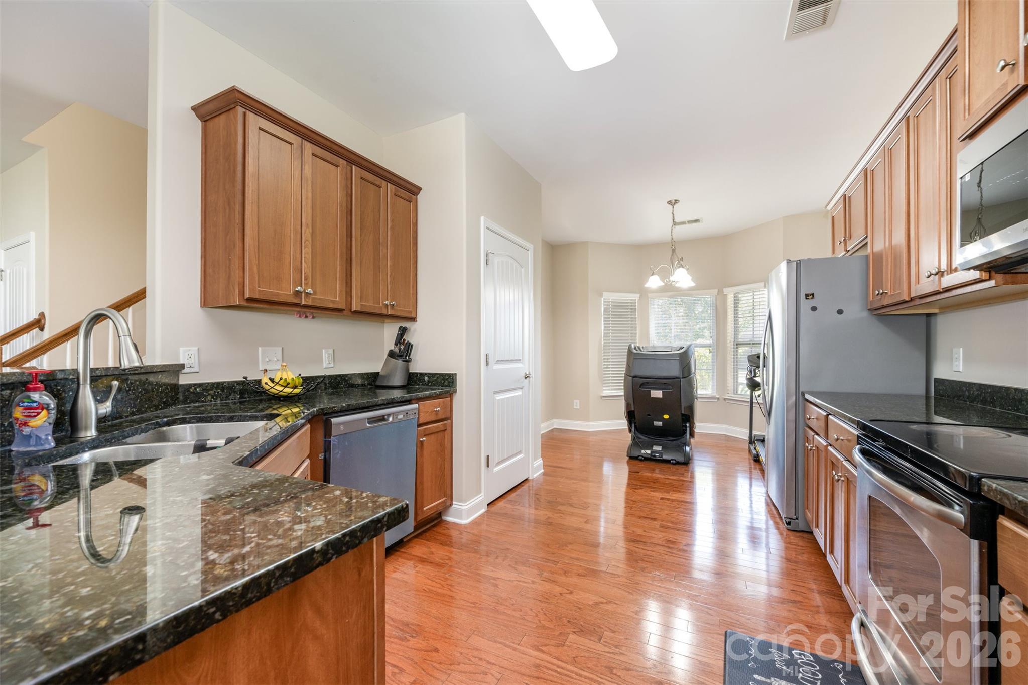 14725 Vaughan Drive Property Photo 12