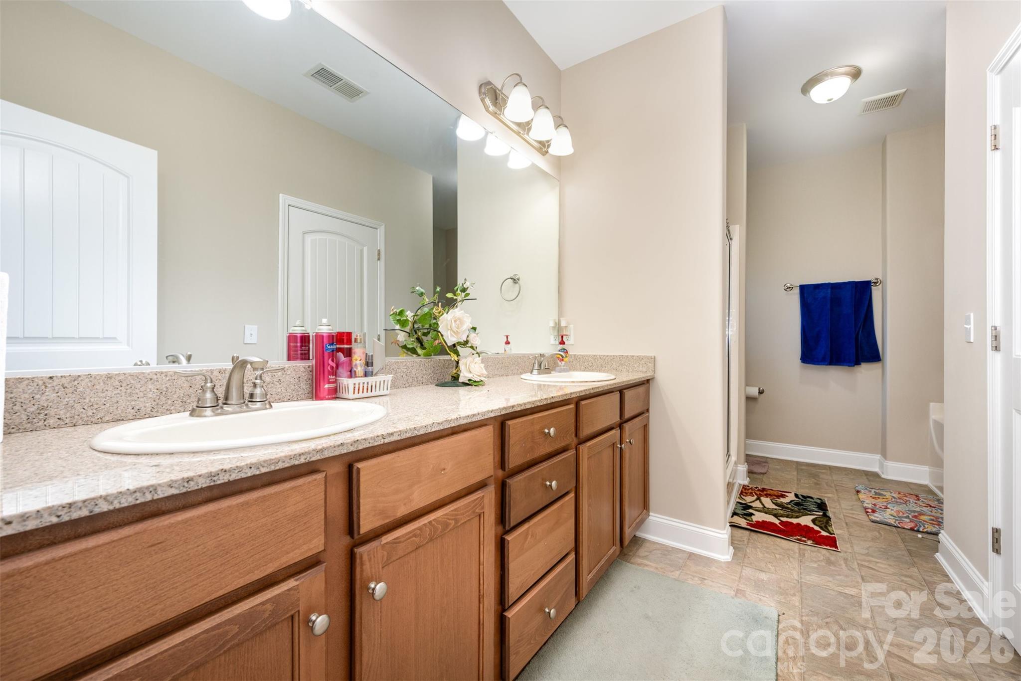 14725 Vaughan Drive Property Photo 20