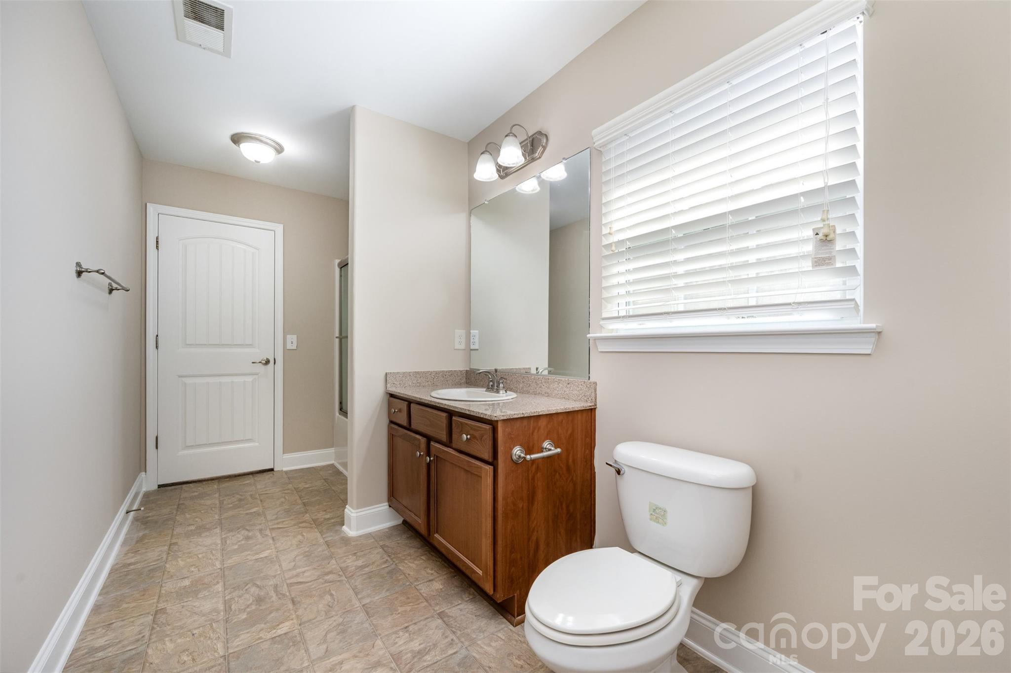 14725 Vaughan Drive Property Photo 22