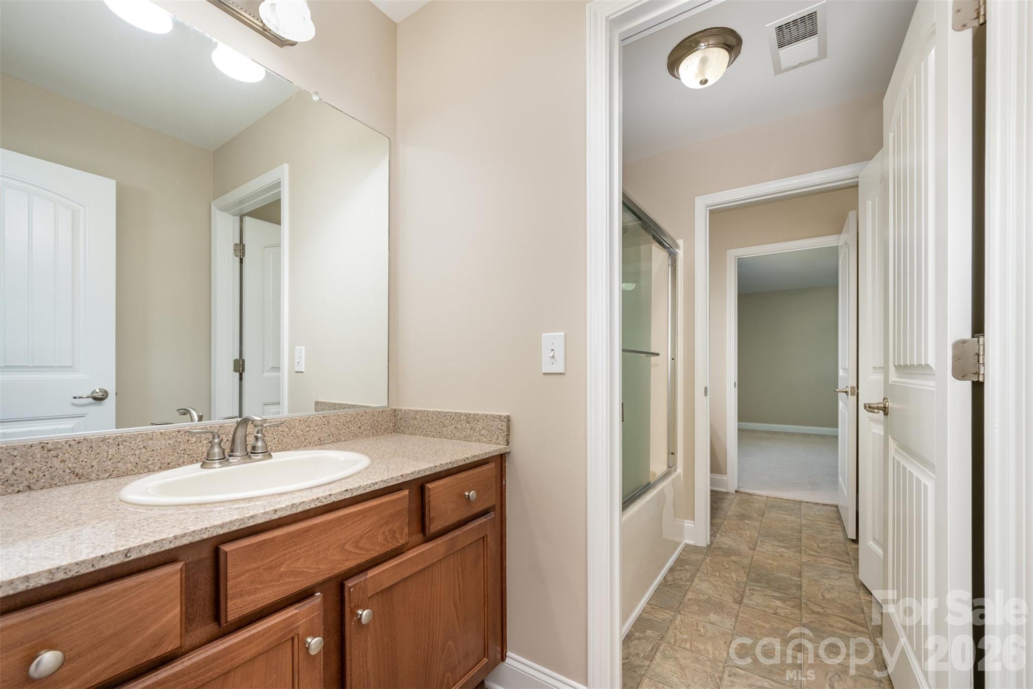 14725 Vaughan Drive Property Photo 25
