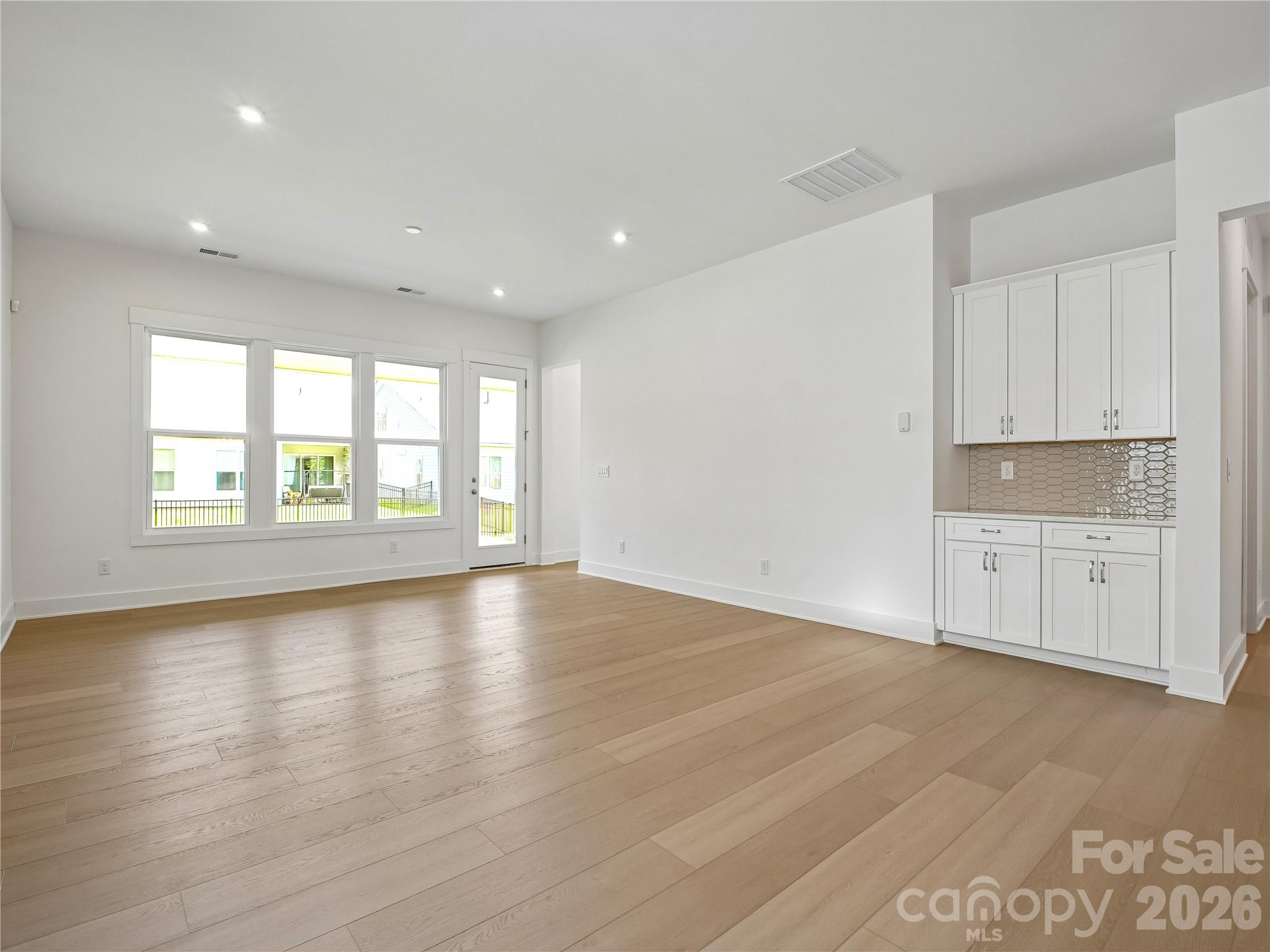 5321 Mint Harbor Way 310 Property Photo 5