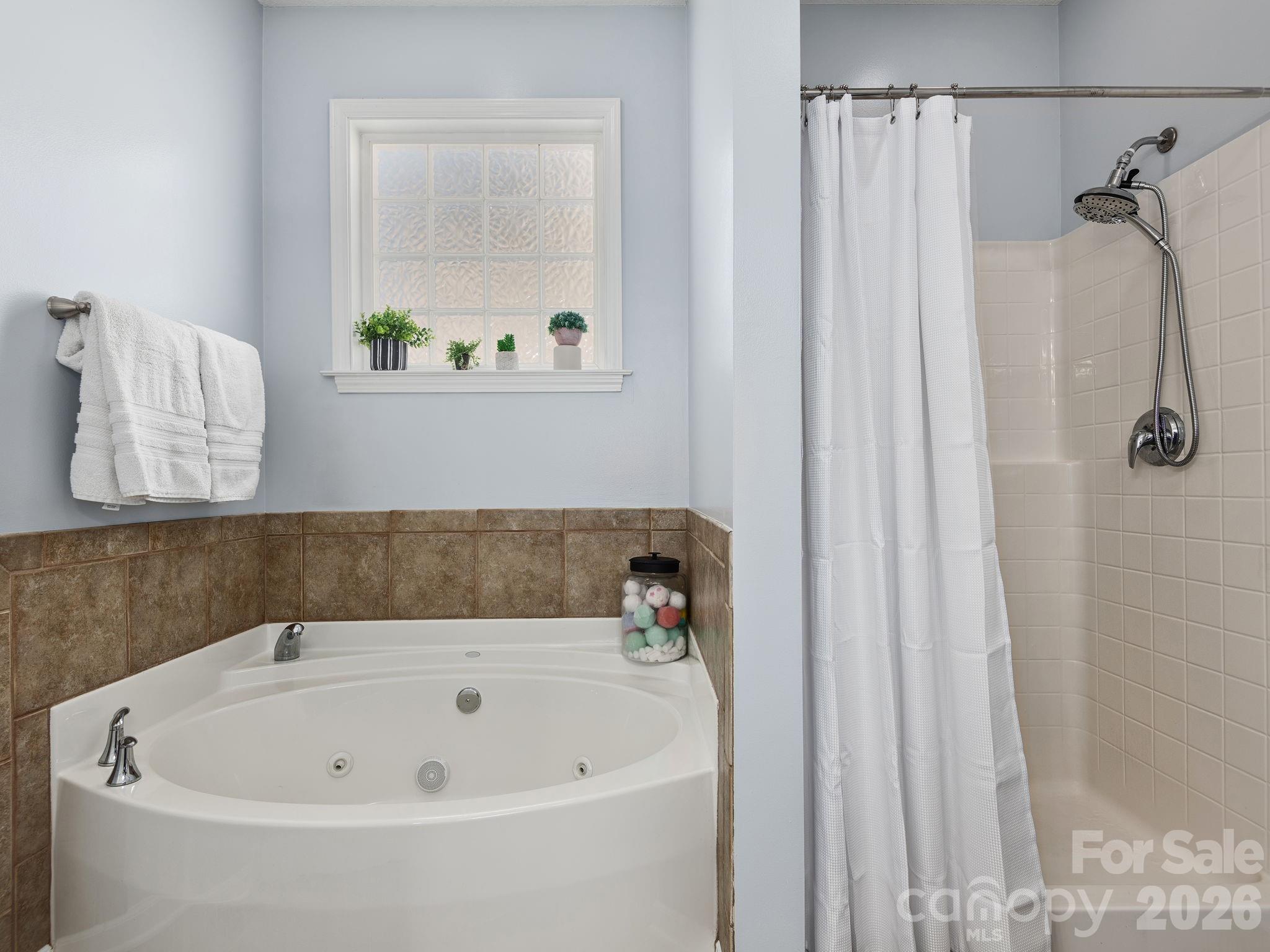 95 Driftstone Circle Property Photo 21