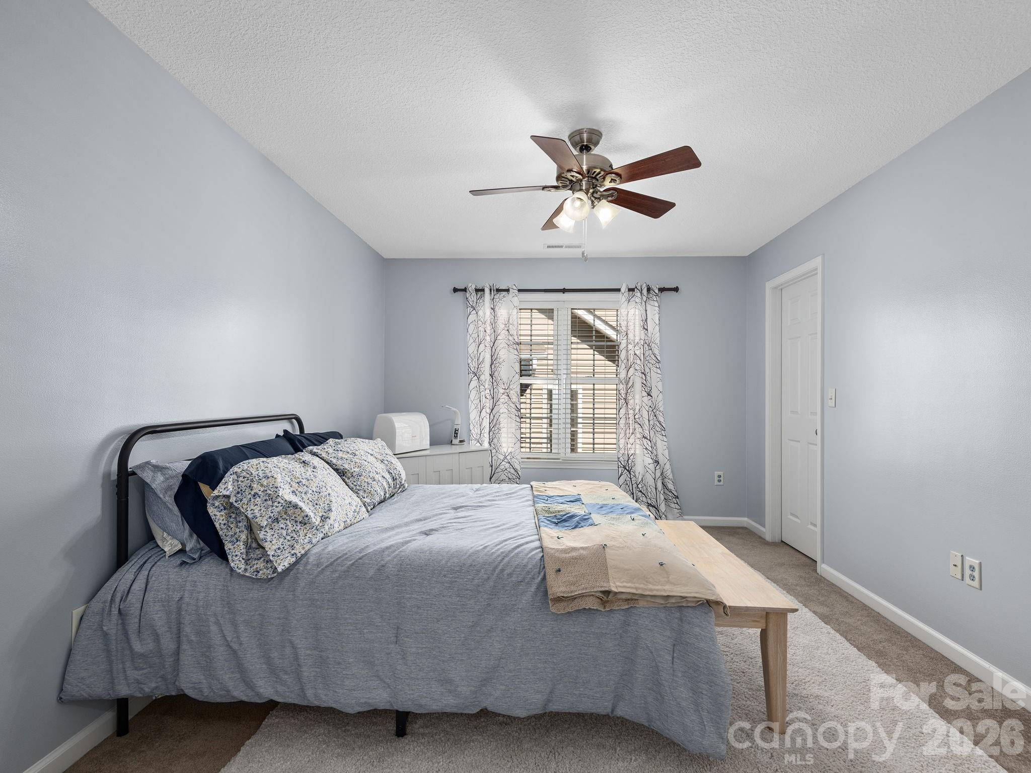95 Driftstone Circle Property Photo 25
