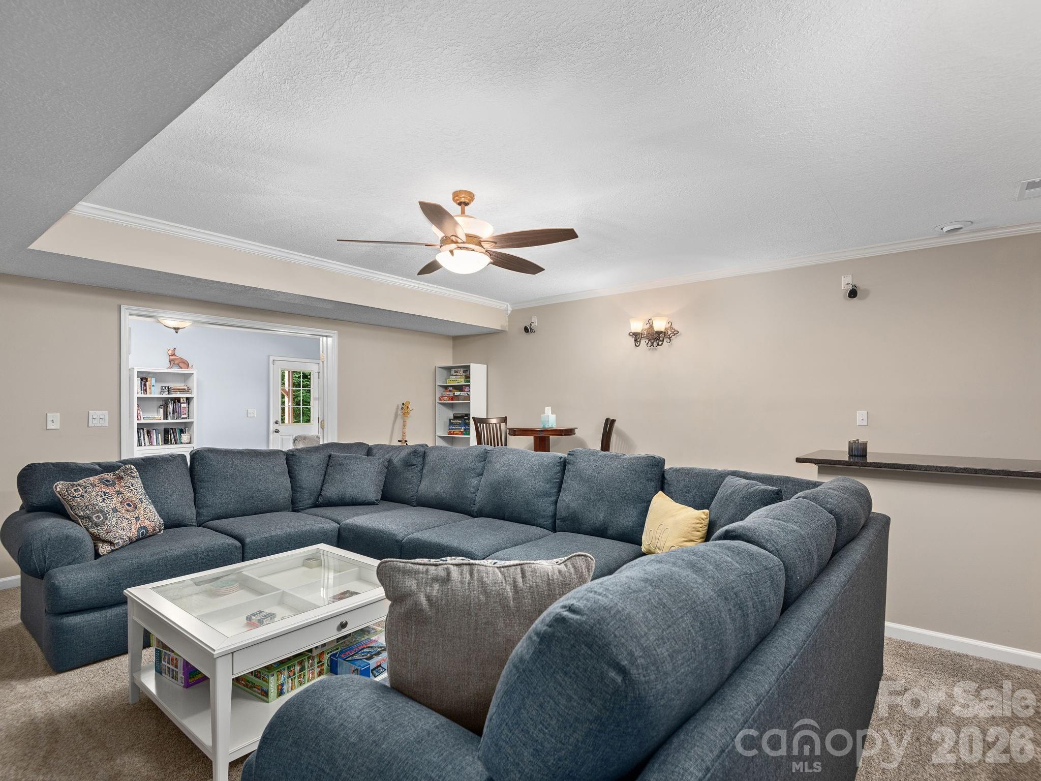 95 Driftstone Circle Property Photo 34