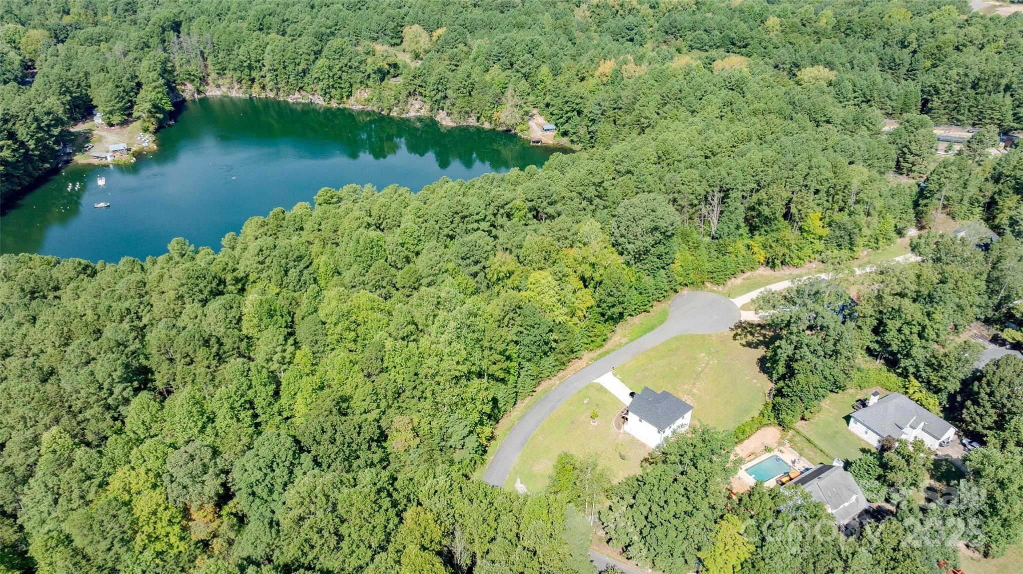 122 Ridge Top Road 4 Property Photo 10