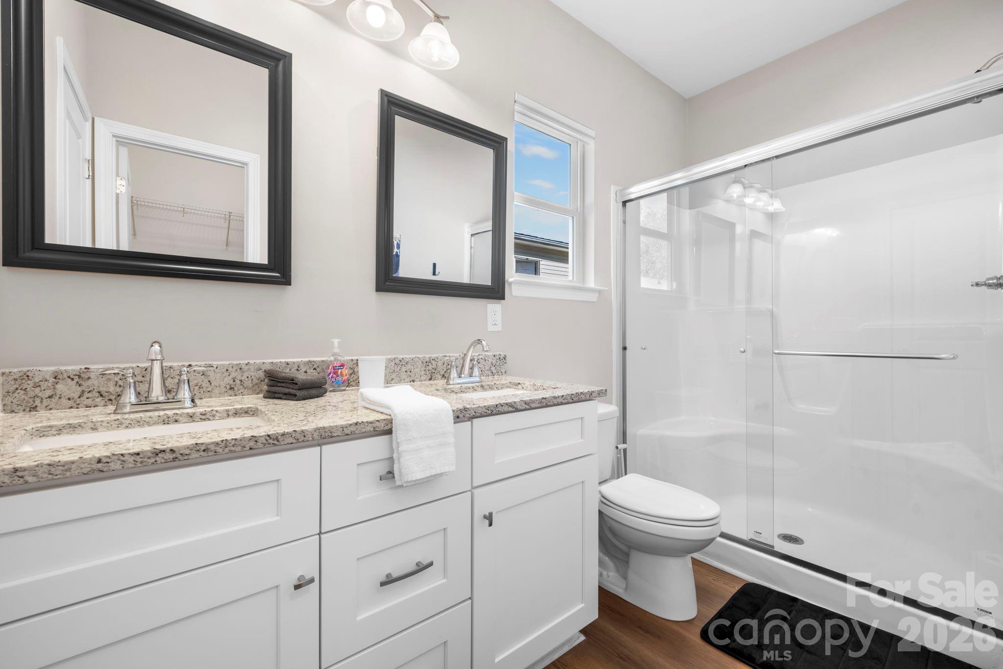 402 2nd Street Property Photo 12
