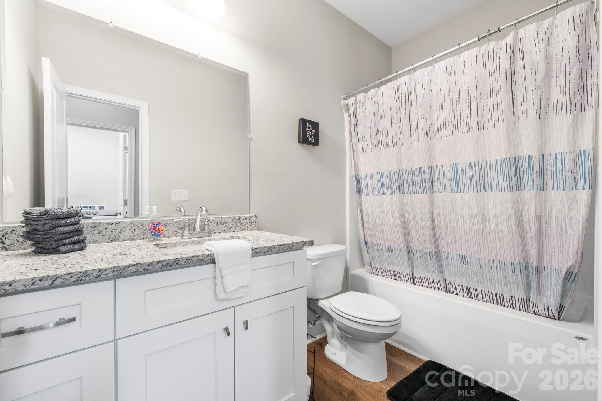 402 2nd Street Property Photo 15