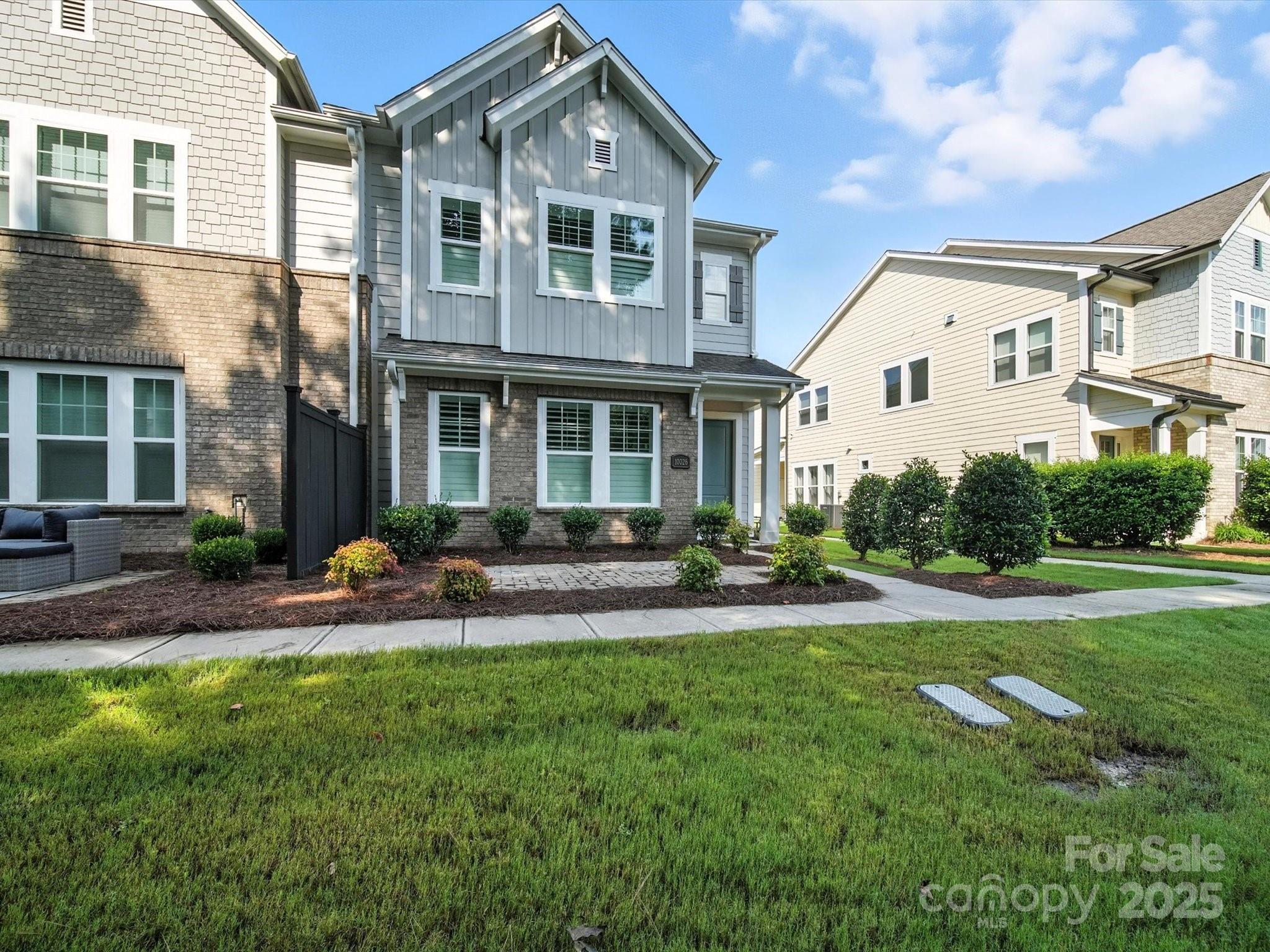 10026 Wayfair Meadow Court Property Photo 40