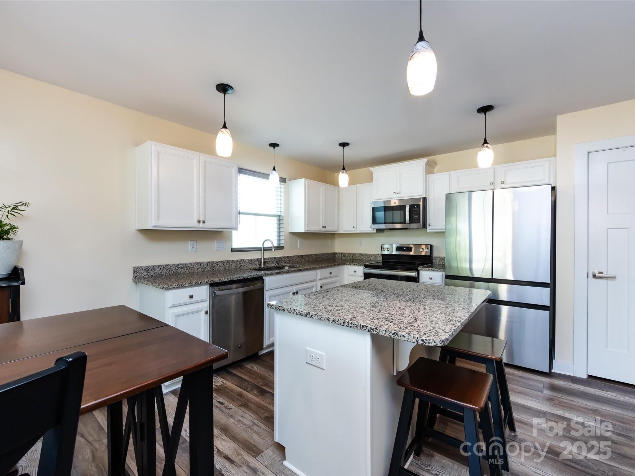 4499 Hunton Dale Road Property Photo 16