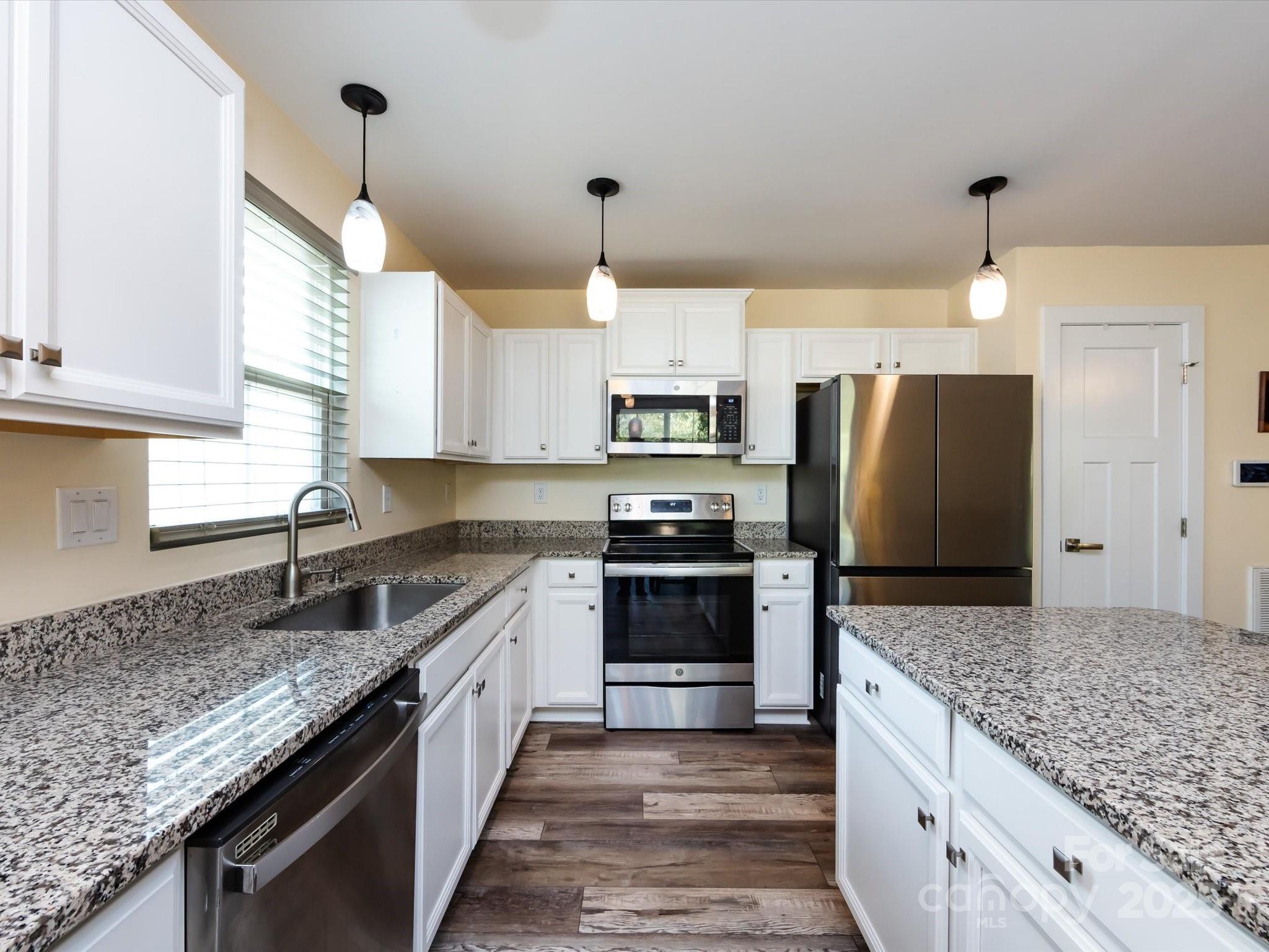 4499 Hunton Dale Road Property Photo 21