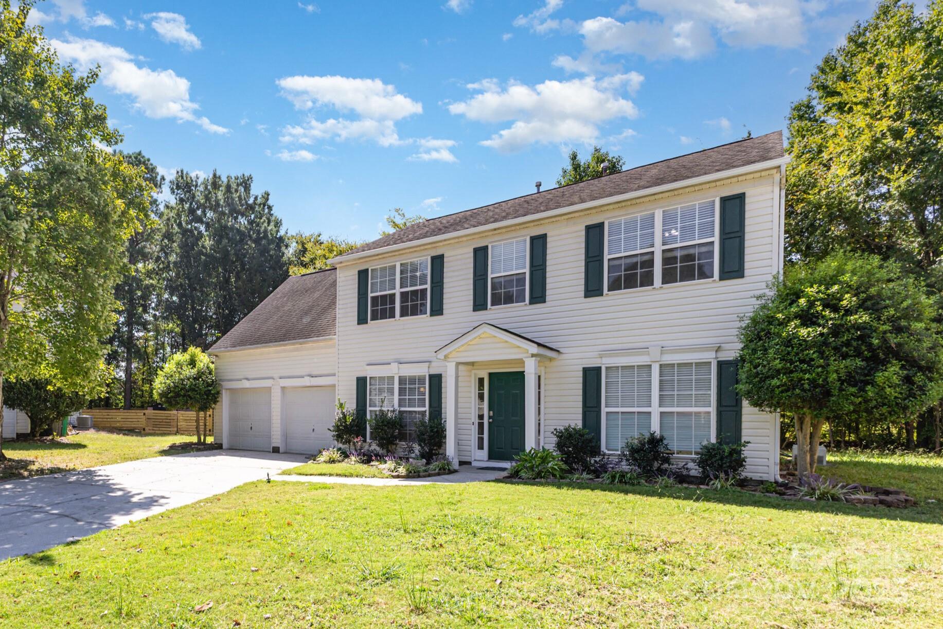 14101 Arbor Ridge Drive Property Photo 3