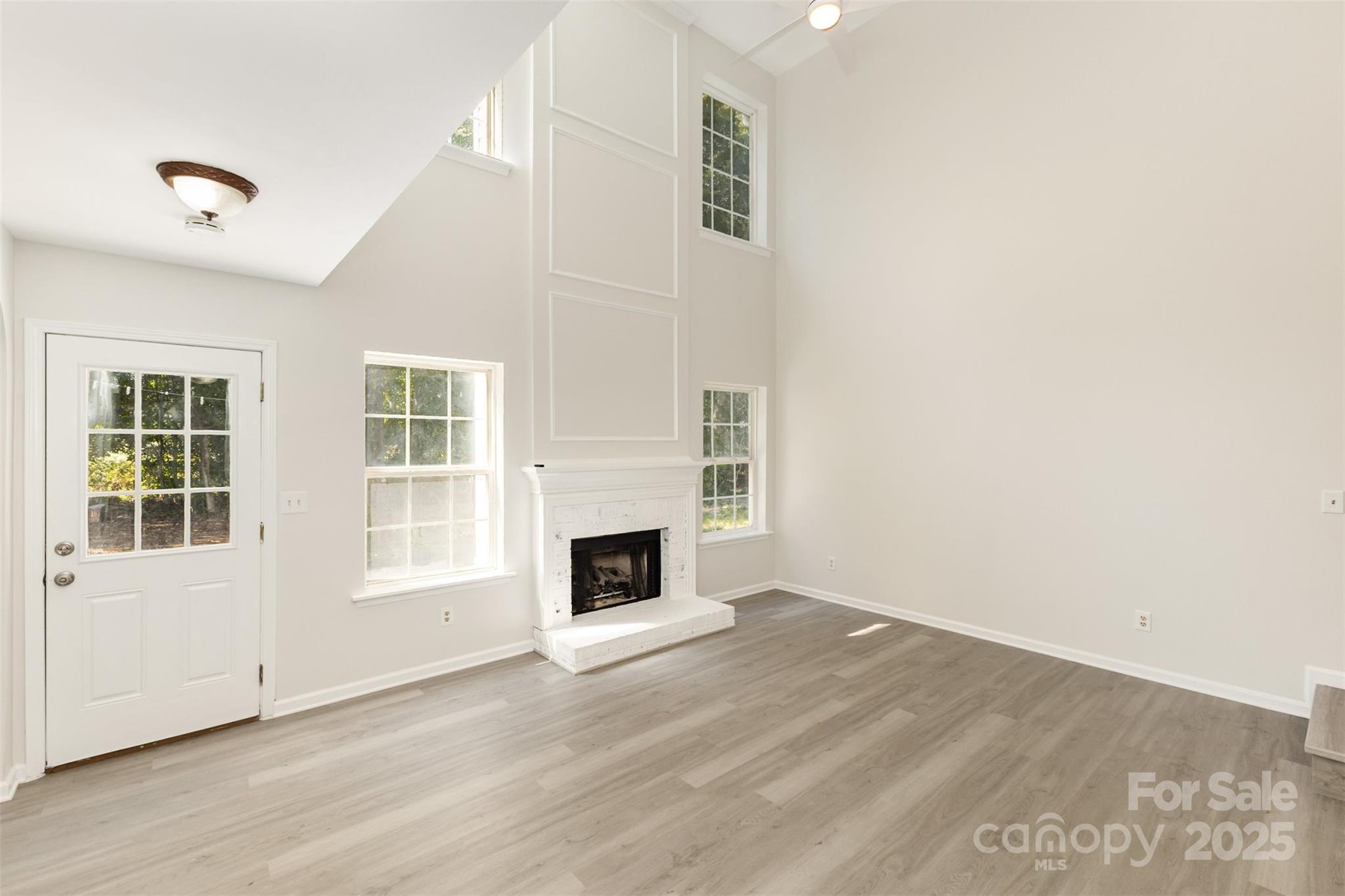 14101 Arbor Ridge Drive Property Photo 8