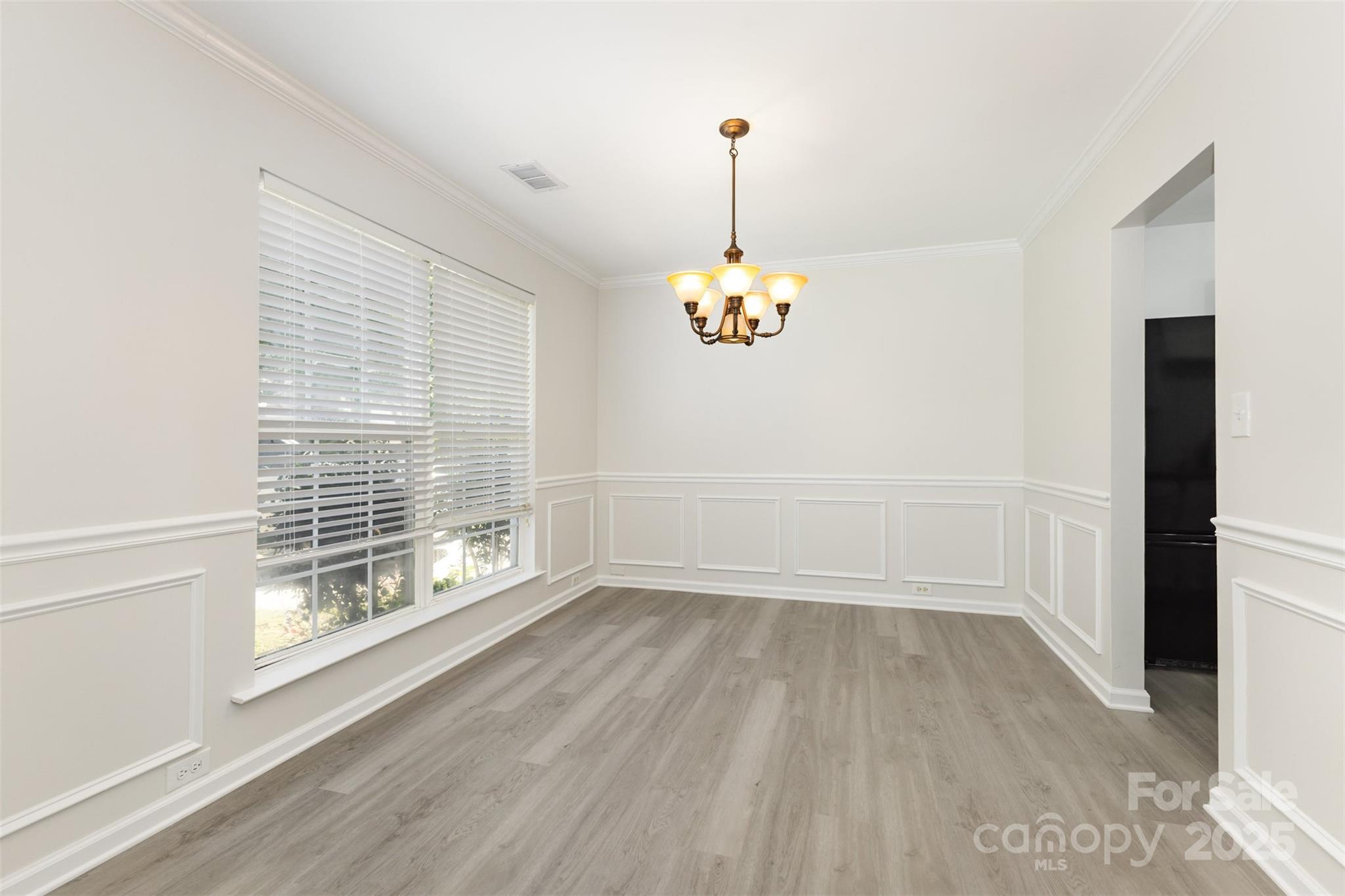 14101 Arbor Ridge Drive Property Photo 10