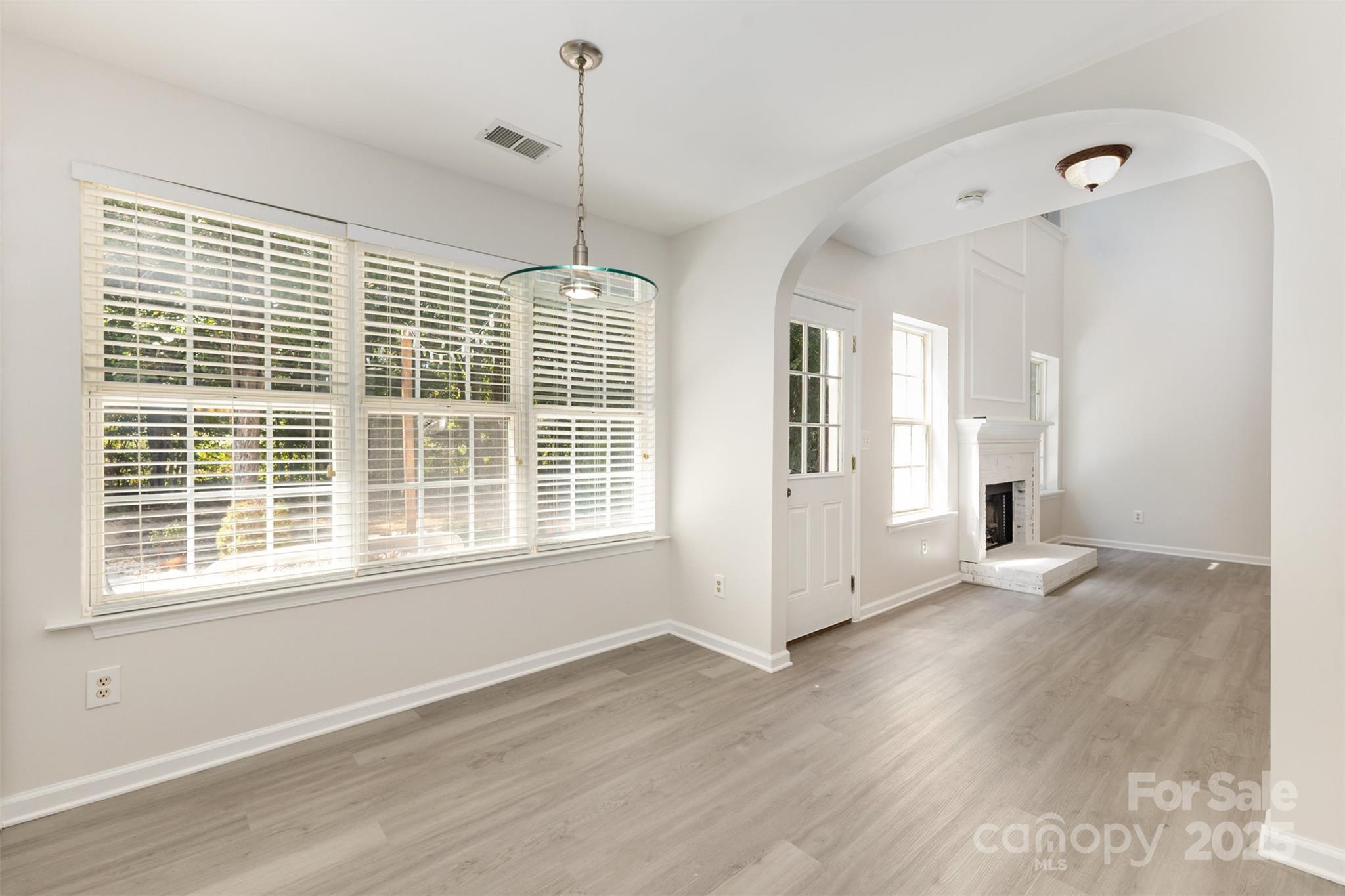 14101 Arbor Ridge Drive Property Photo 12