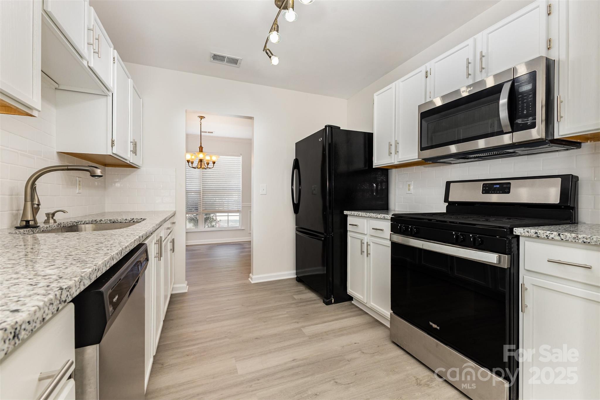 14101 Arbor Ridge Drive Property Photo 17