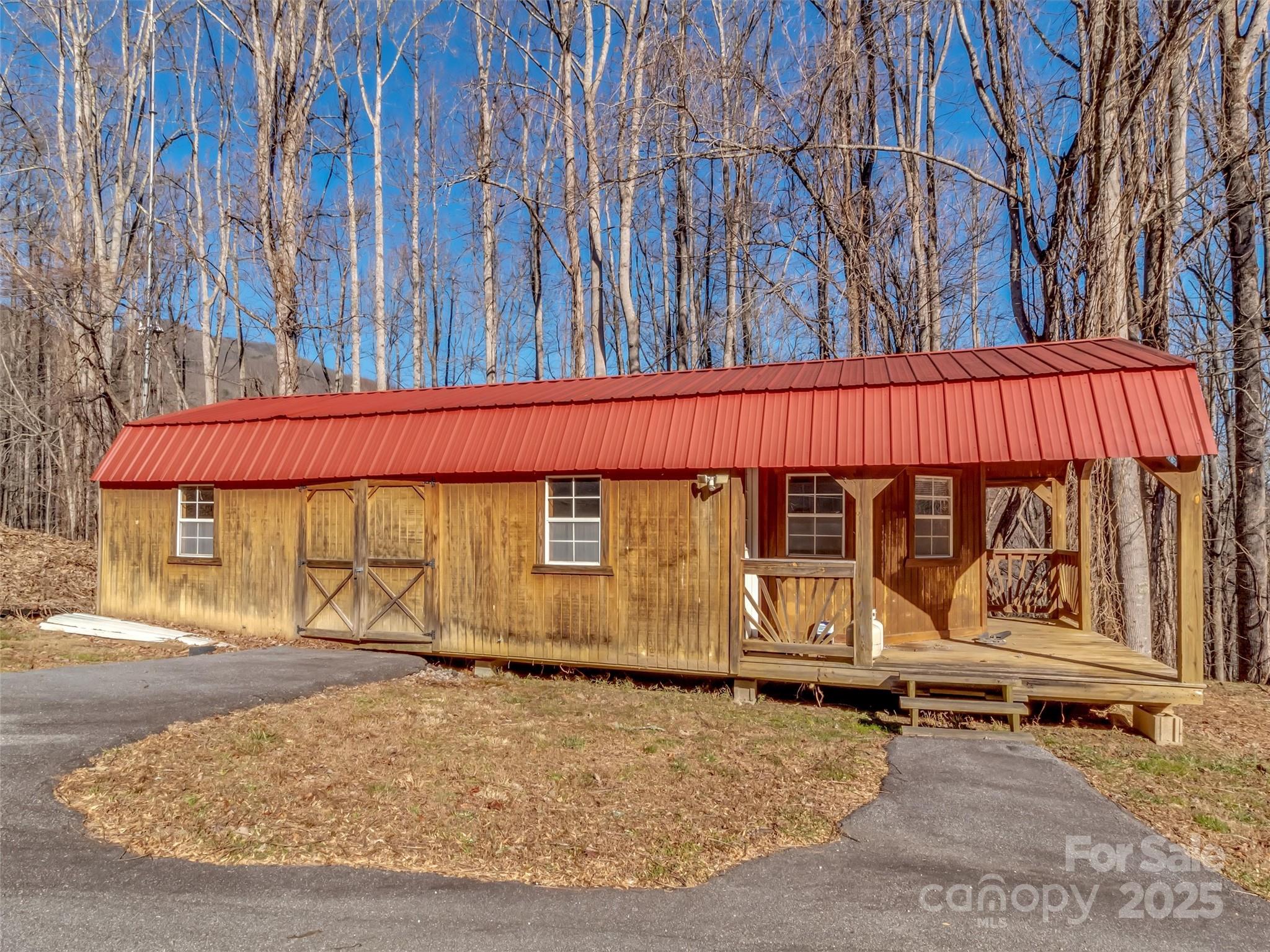 284 Cutting Edge Drive Property Photo 6
