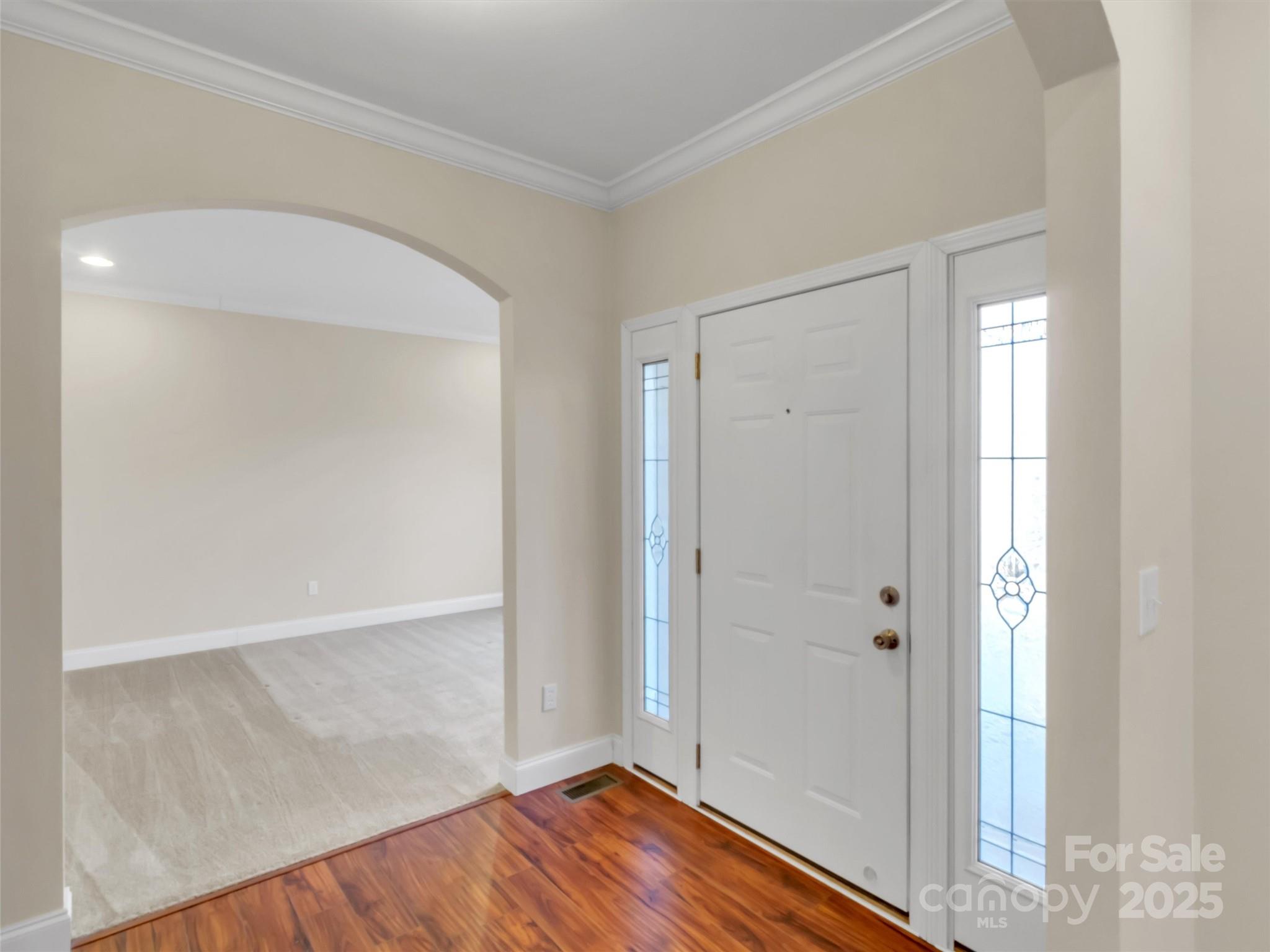 284 Cutting Edge Drive Property Photo 7