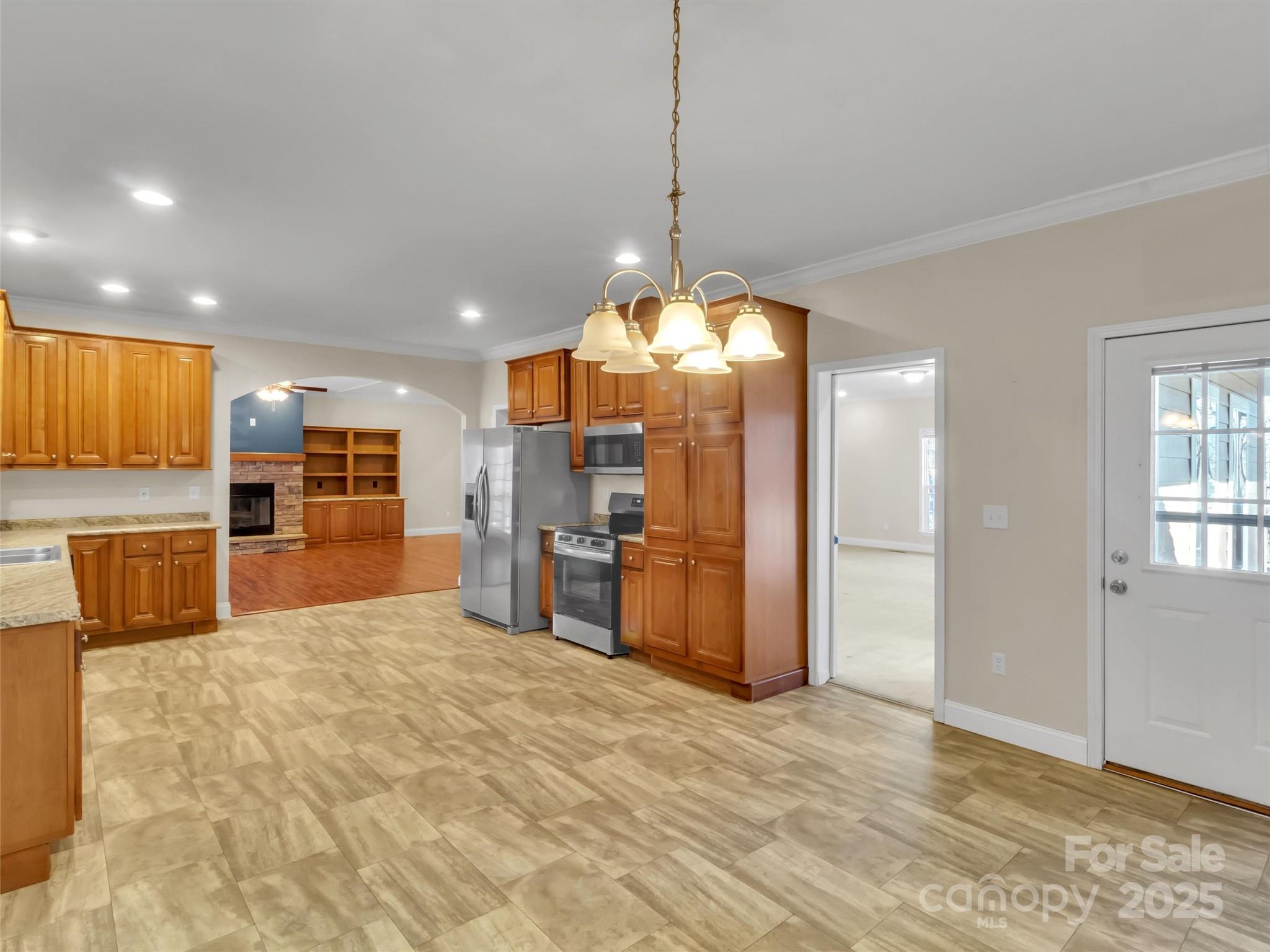 284 Cutting Edge Drive Property Photo 9