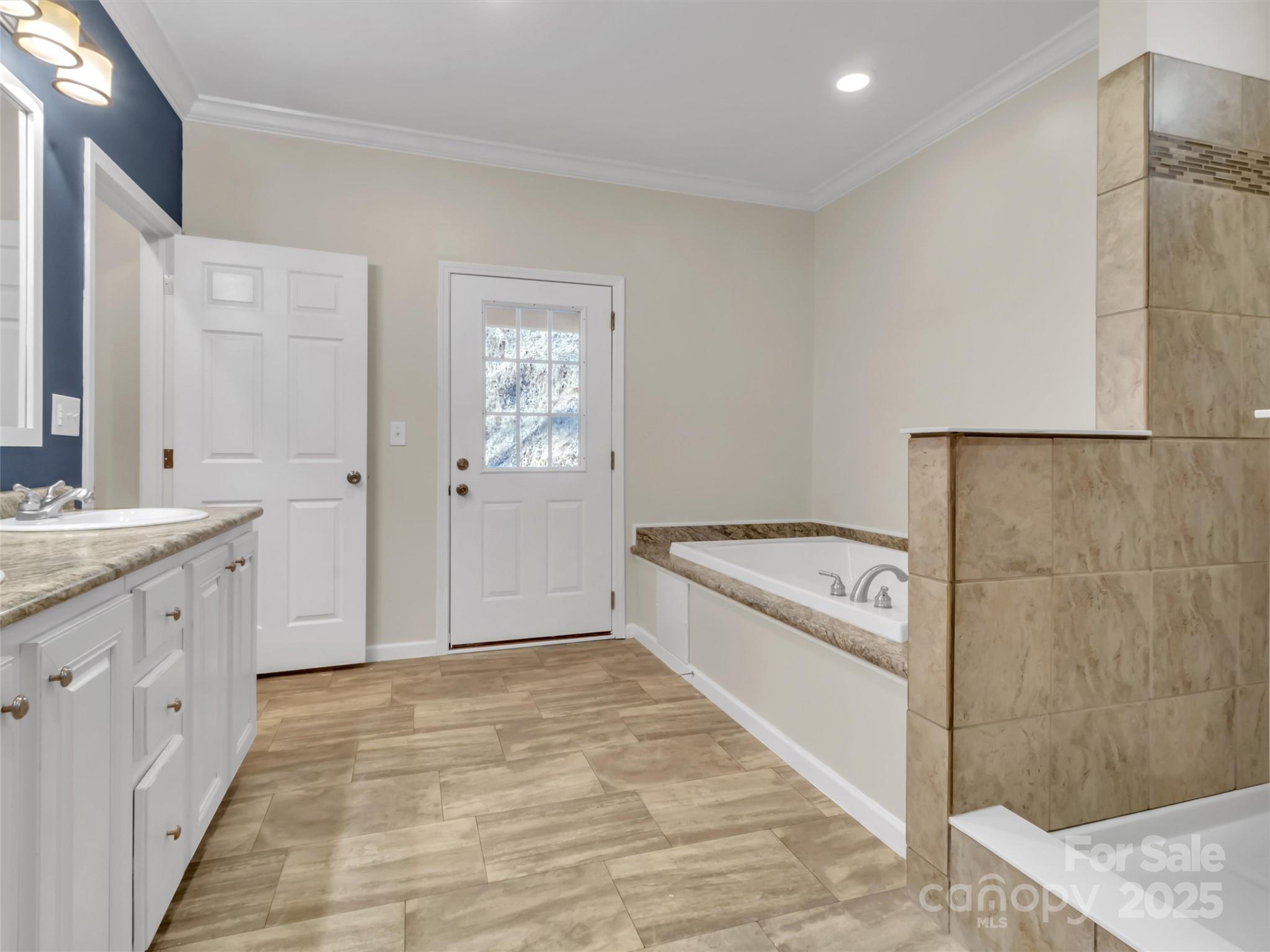 284 Cutting Edge Drive Property Photo 15