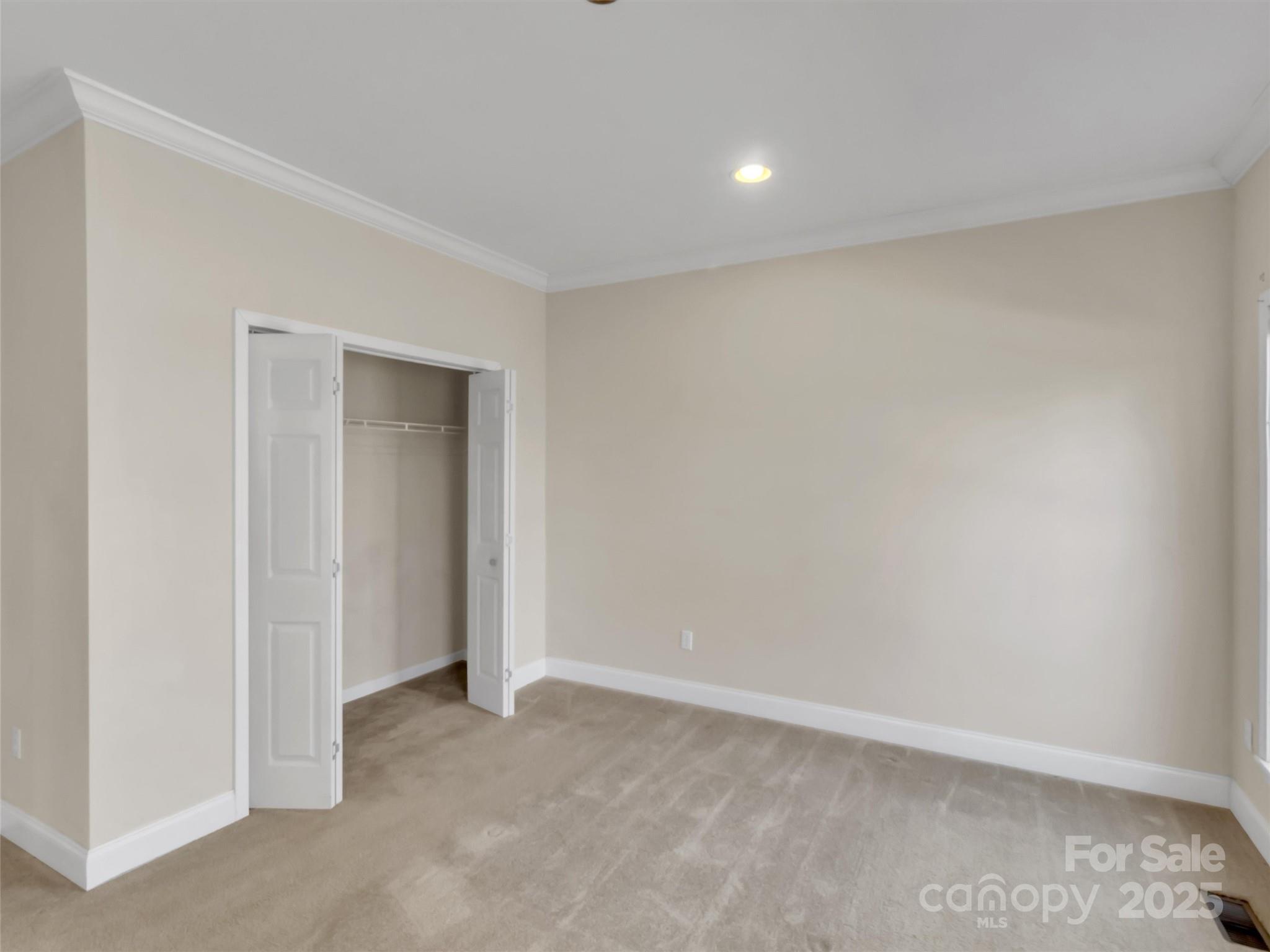284 Cutting Edge Drive Property Photo 22
