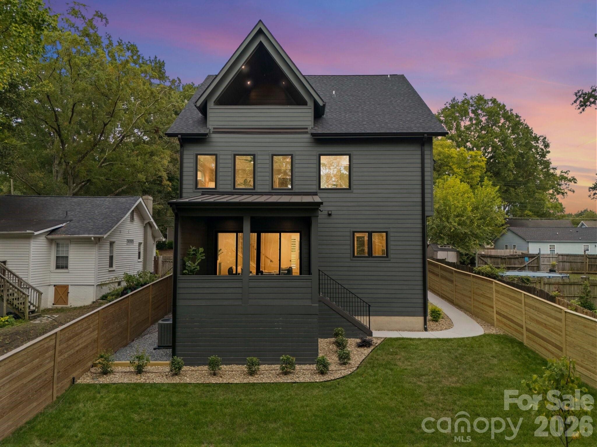 1613 Umstead Street Property Photo 24