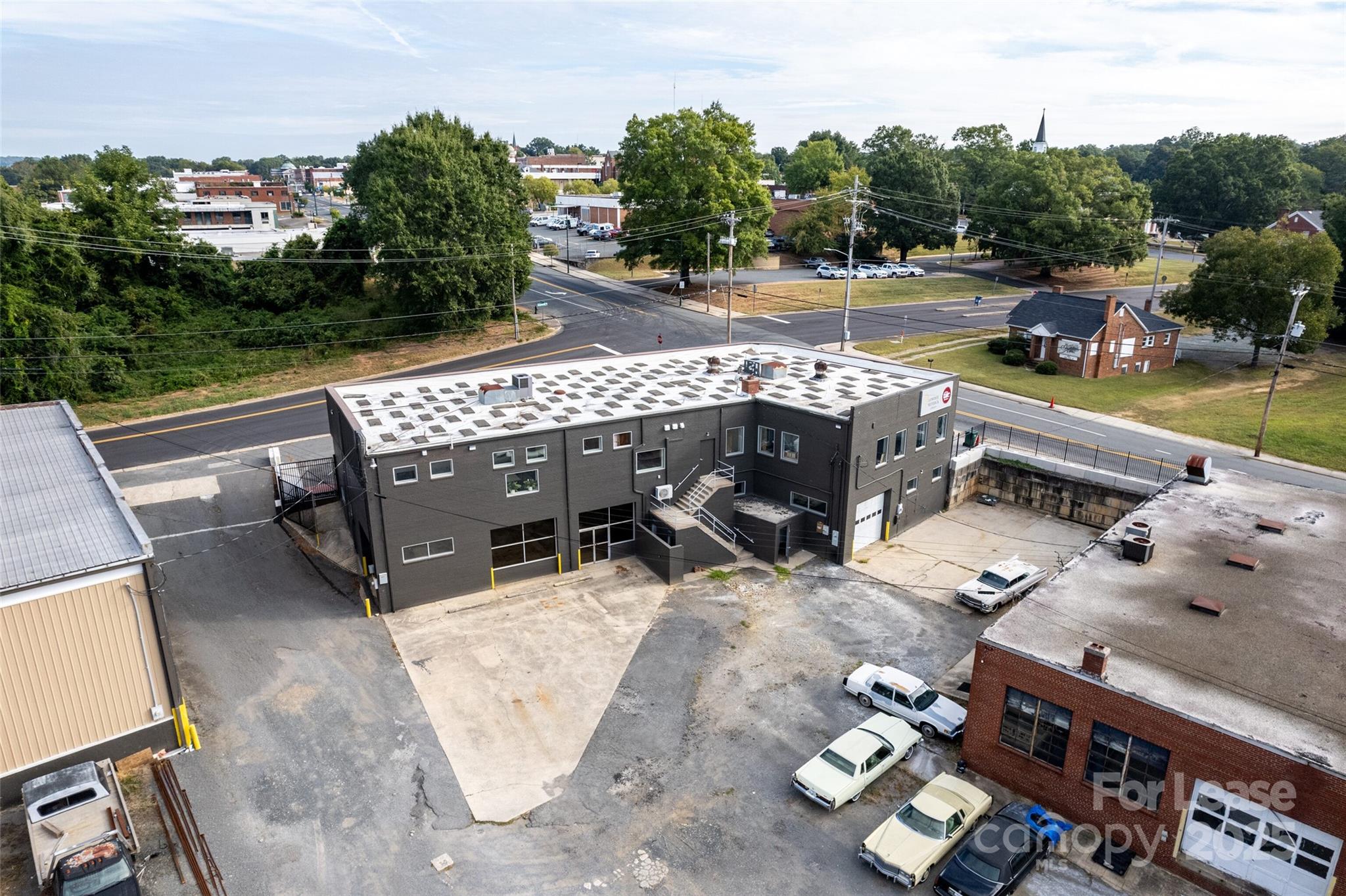 203 Old Charlotte Road Property Photo 7