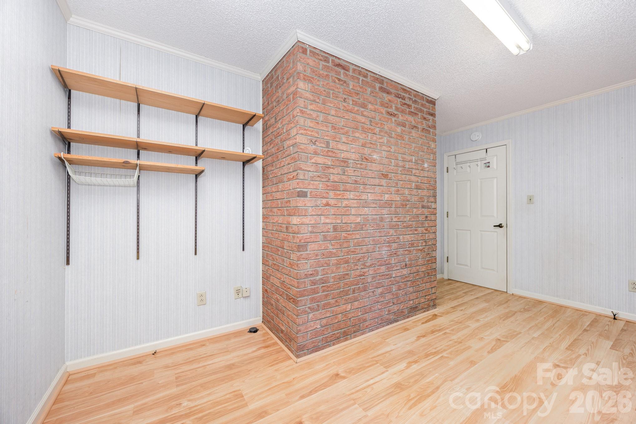 240 Partridge Run Property Photo 14