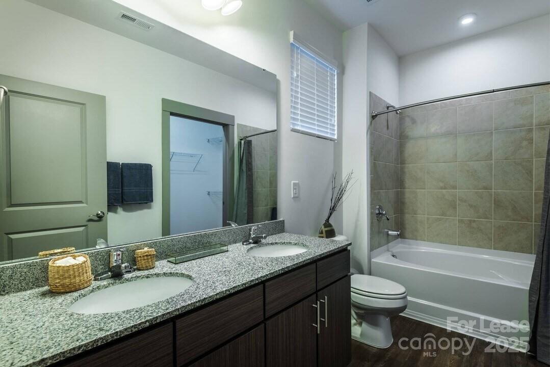 1021 Glenn Valley Lane 2-a Property Photo 23