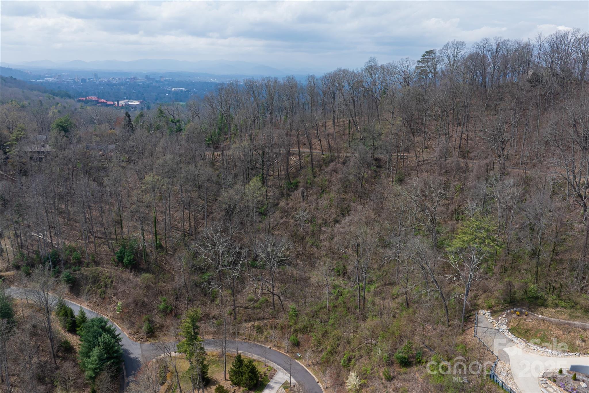 12 Grovepoint Way Property Photo 12