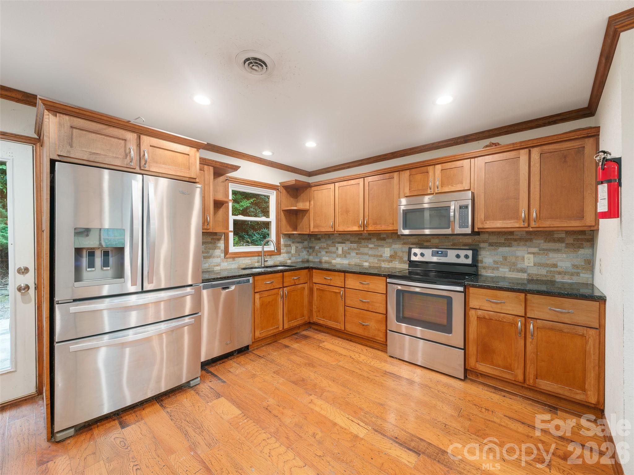 158 Dover Lane Property Photo 2