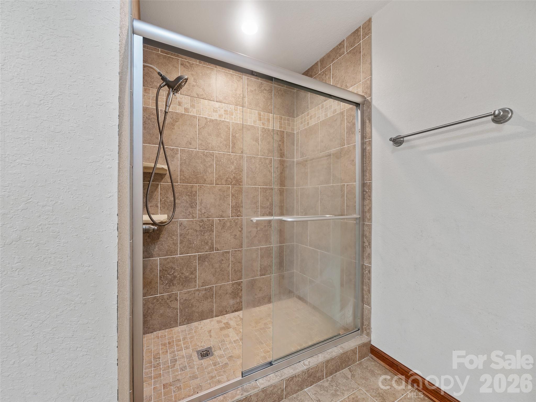 158 Dover Lane Property Photo 12